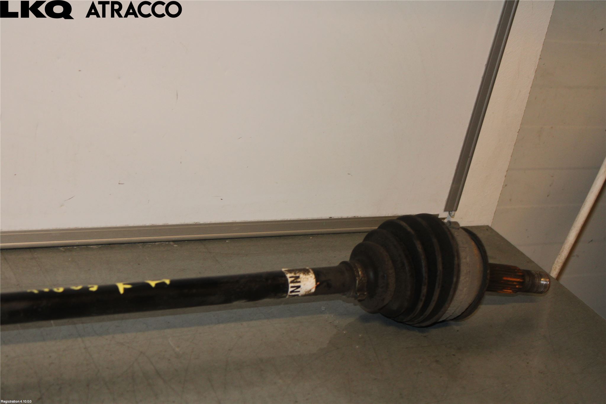 Toyota YARIS XP130 12-14 Drivaksel Foran Kompl Høyre