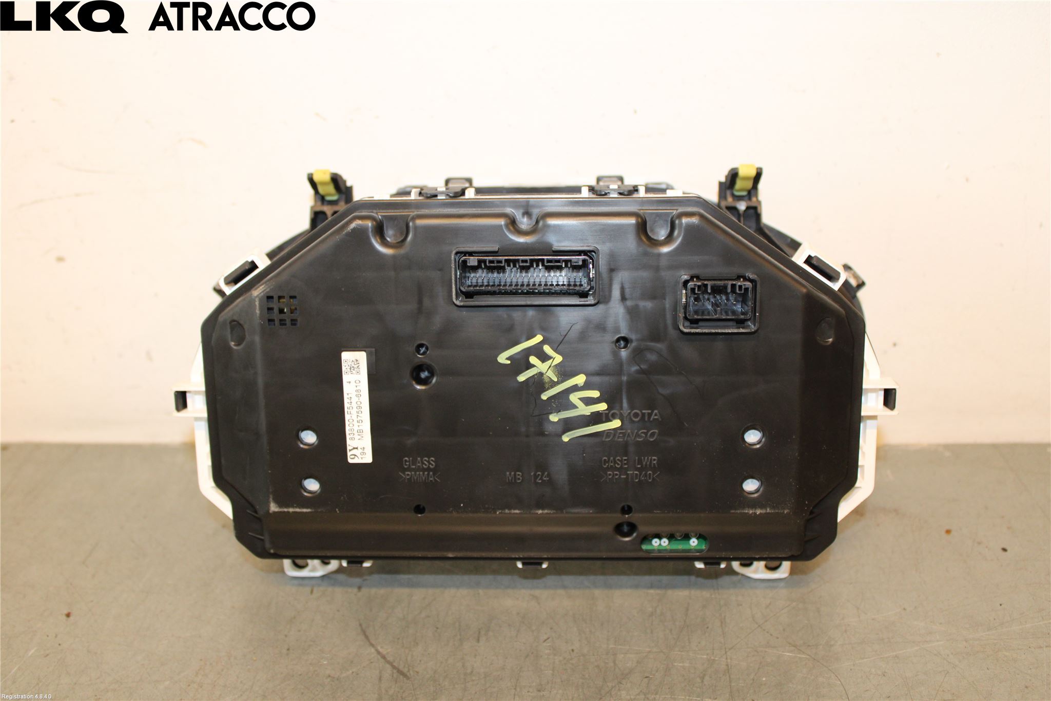 Toyota YARIS XP130 15-20 Instr Kombinert