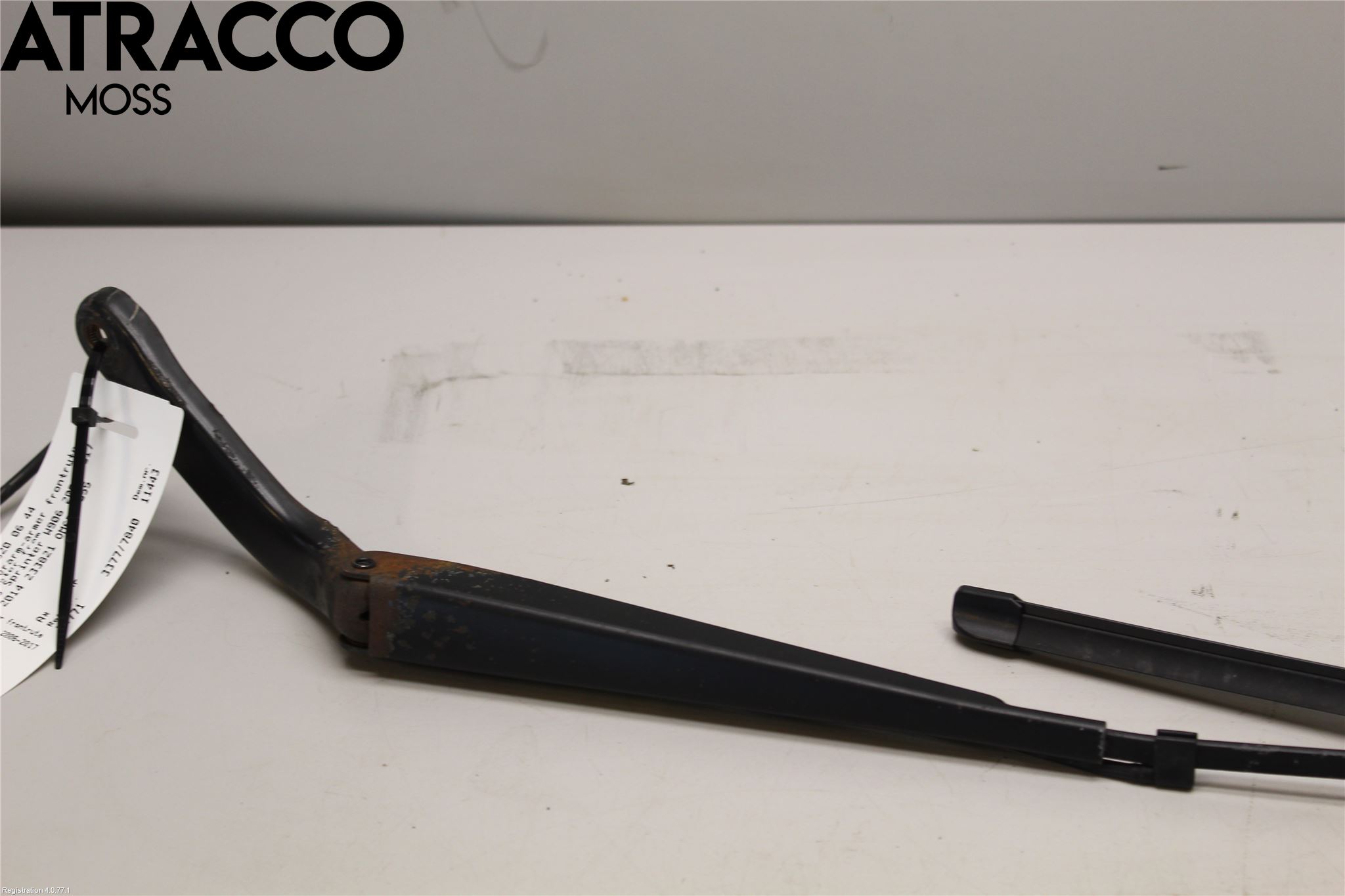 Mercedes-Benz MB SPRINTER (W906) 06-18 Viskerarm-Armer Frontrute