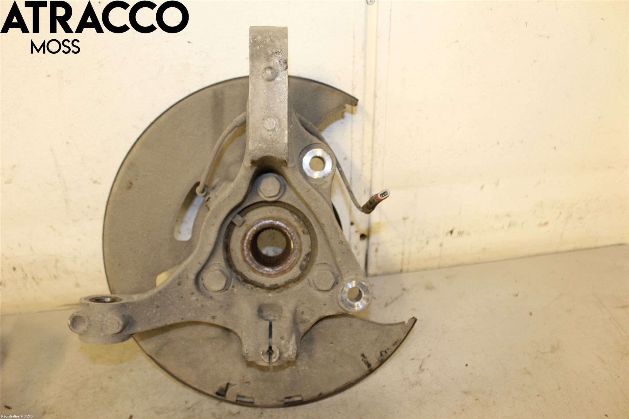 Opel INSIGNIA 09-16 Spindel Vf