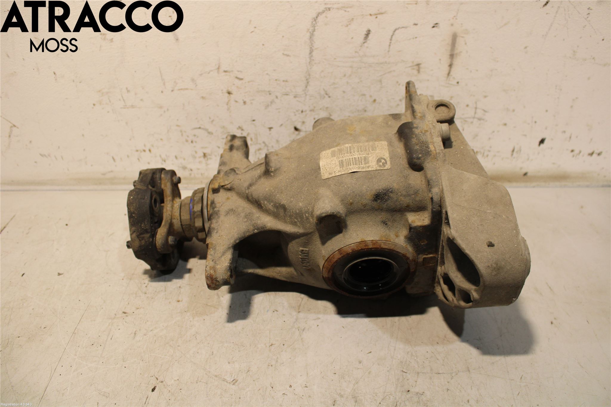 BMW 1 F20/F21 11-19 Bakaksel Kardang Bak -Diff