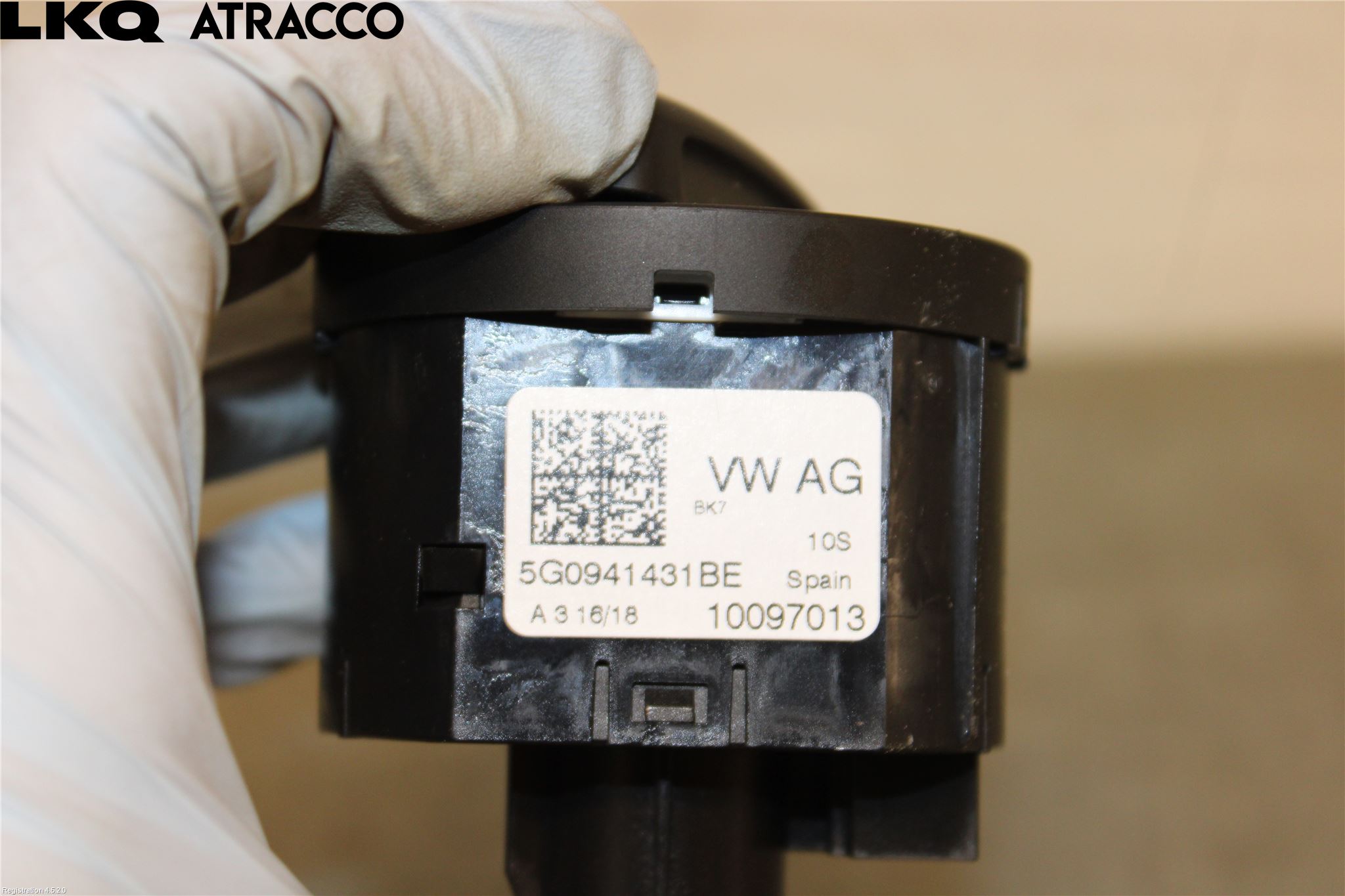 Volkswagen VW GOLF / E-GOLF VII 13-20 Bryter Hovedlys