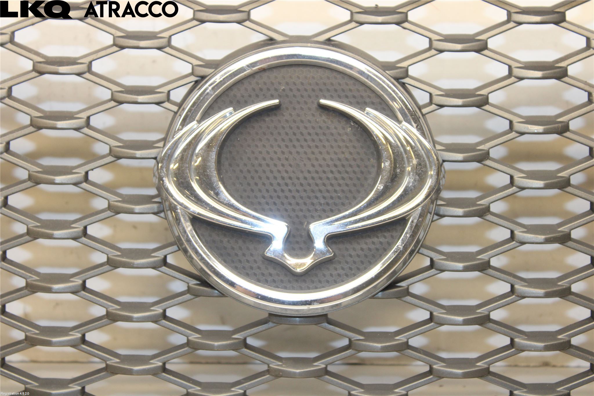 SsangYong SSANG YONG KORANDO Grill Komplett