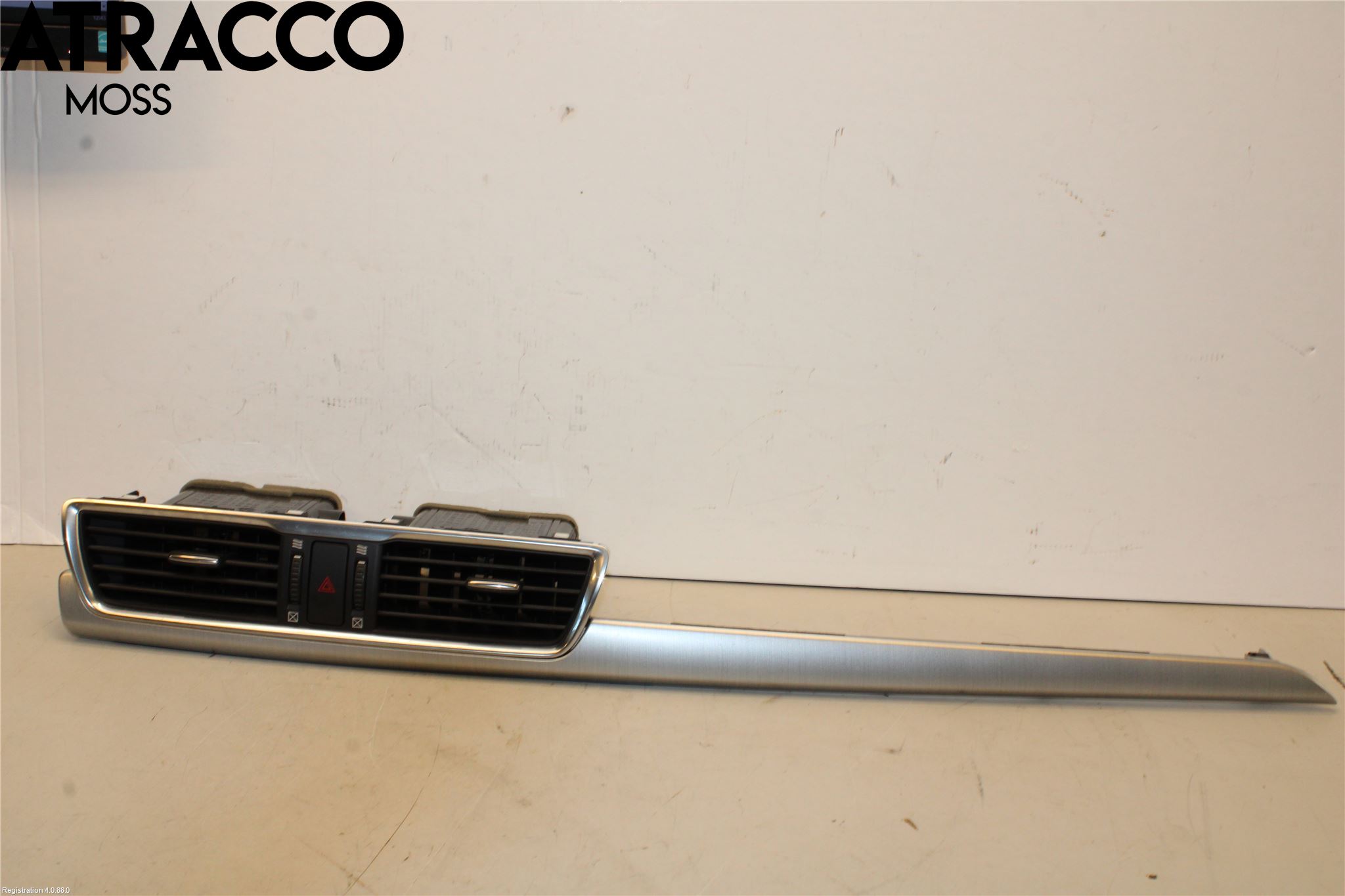 Mazda 3 III 14-19 Dashbord Kanal - Dyse