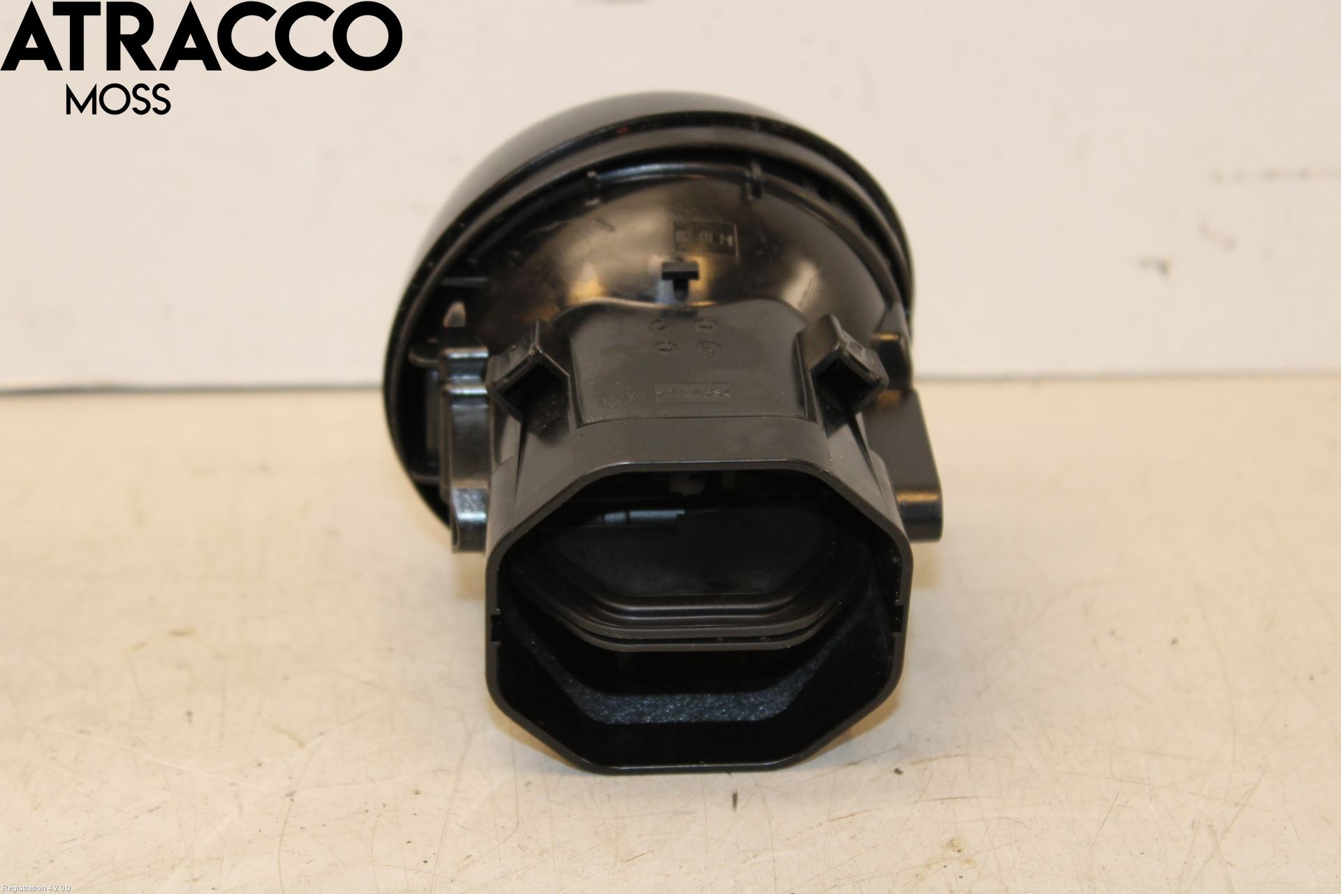 Mercedes-Benz MB C-KLASS (W205) 14-21 Dashbord Kanal - Dyse