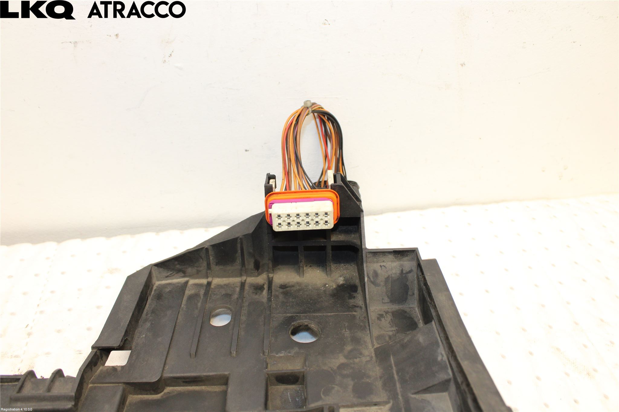 Porsche CAYENNE 03- Frontlykt Hus