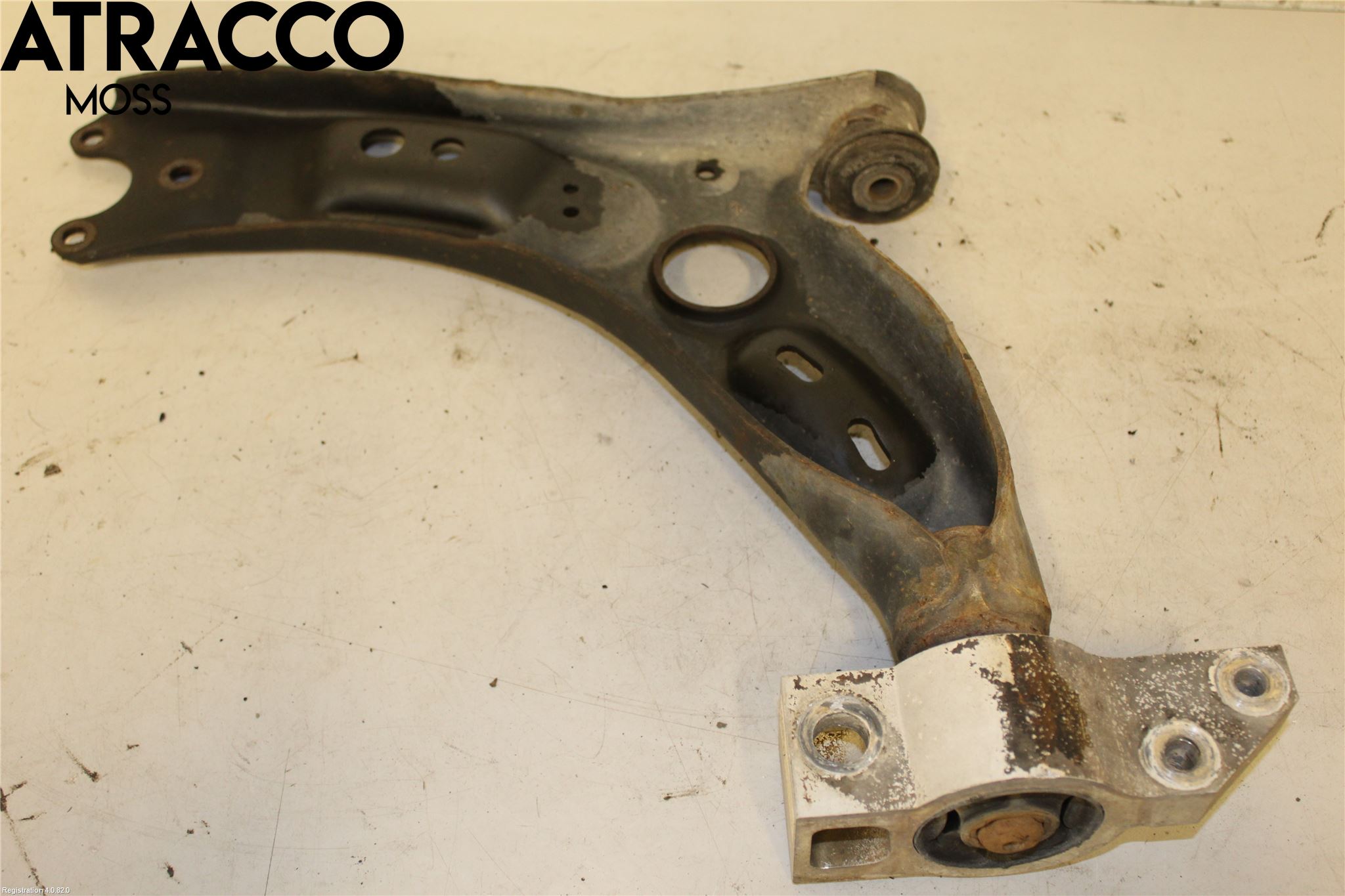 Volkswagen VW TOURAN 10-15 Bærearm Foran Høyre Nedre