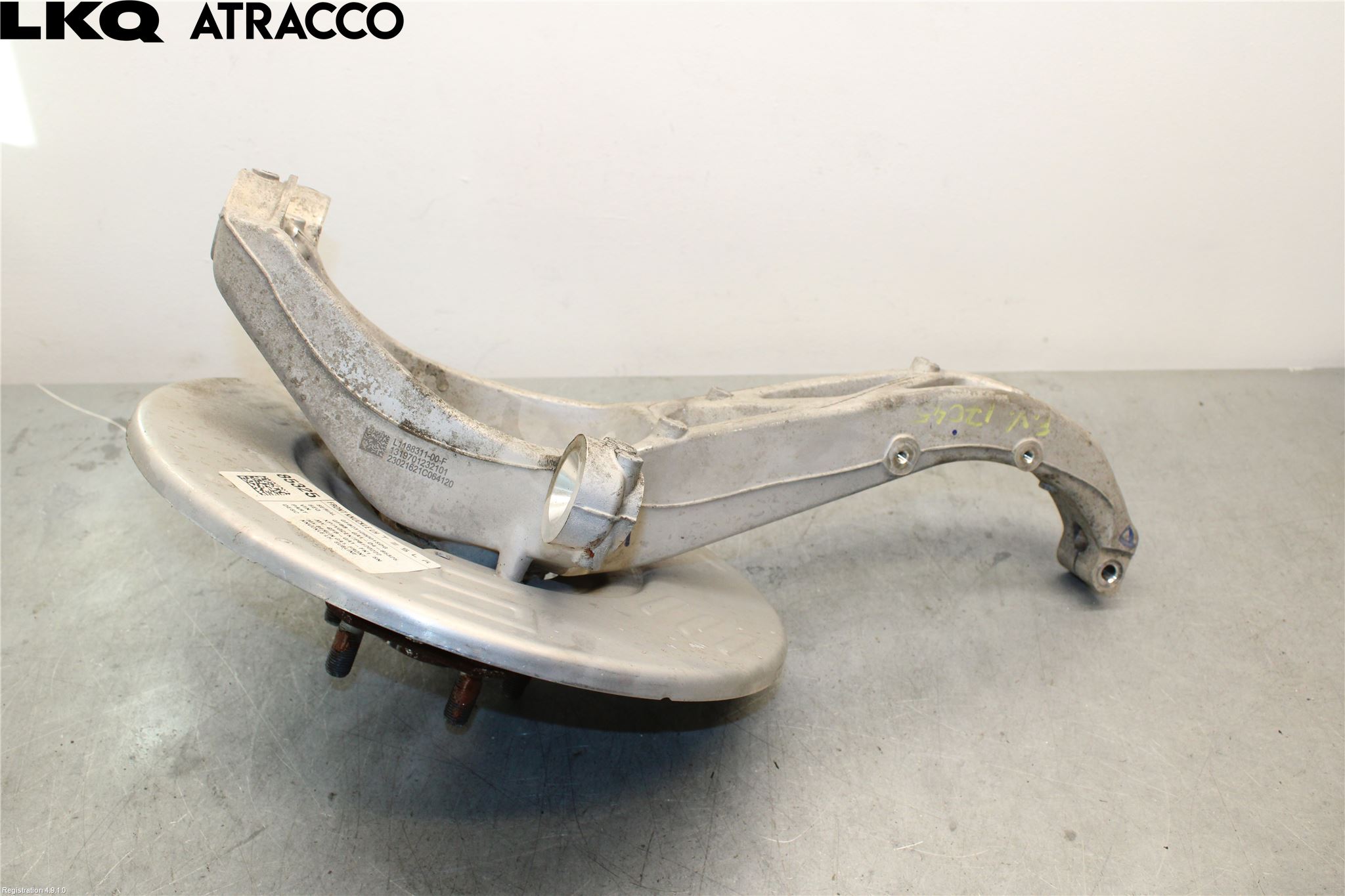 Tesla MODEL Y 21- Spindel Vb