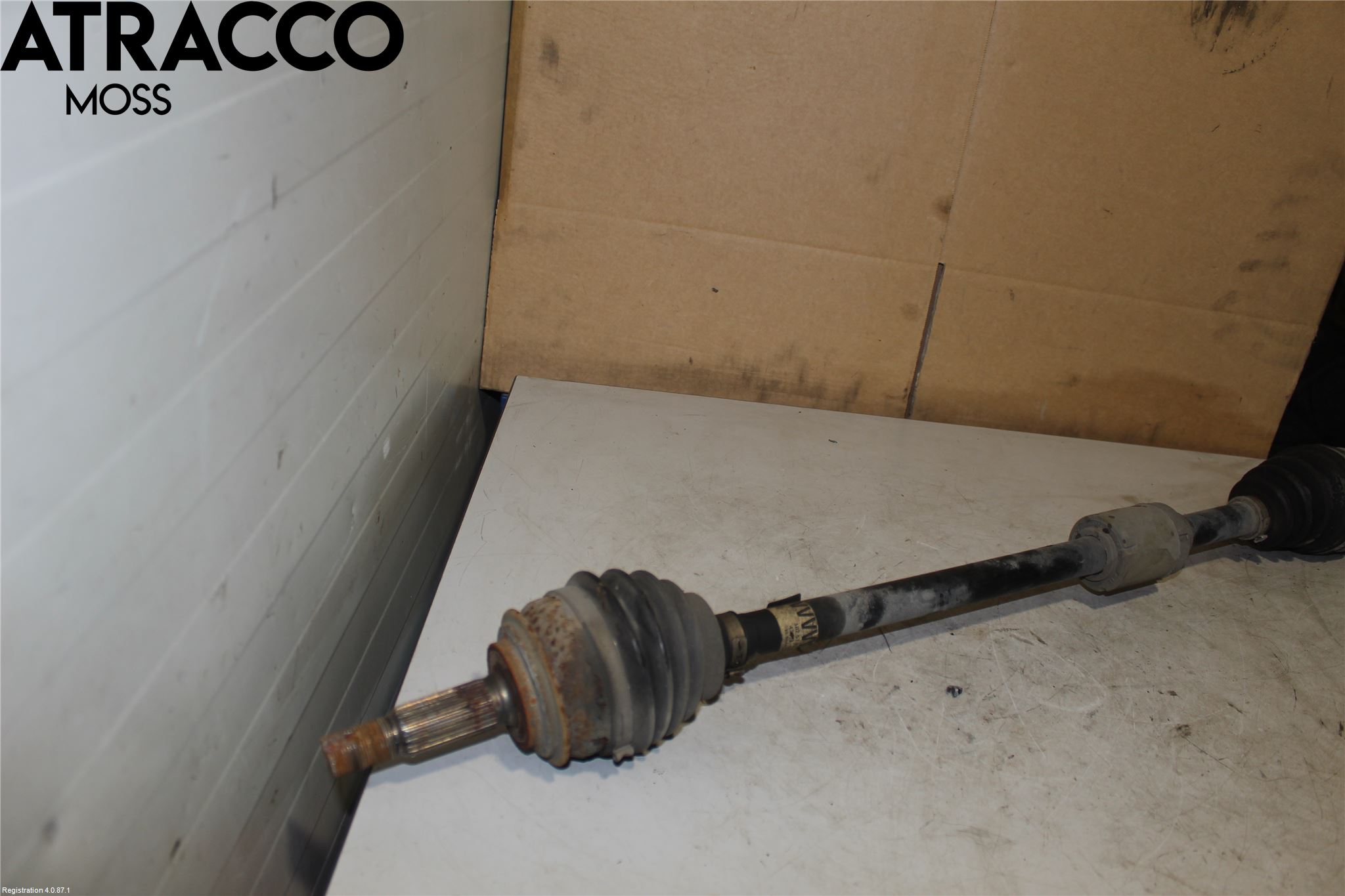 Toyota YARIS XP130 15-20 Drivaksel Foran Kompl Høyre