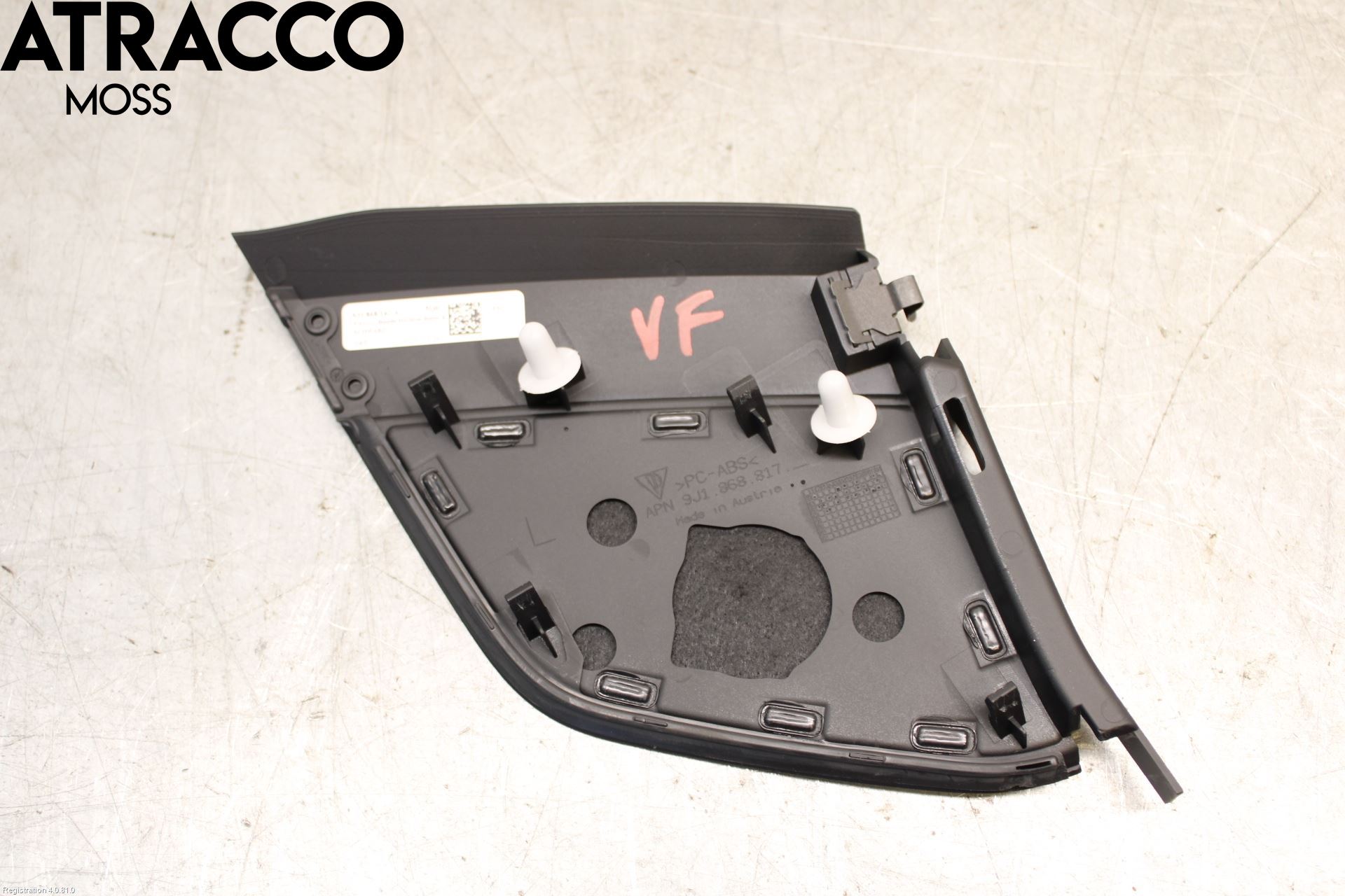 Porsche TAYCAN 20- Innr Dekor Instrbord