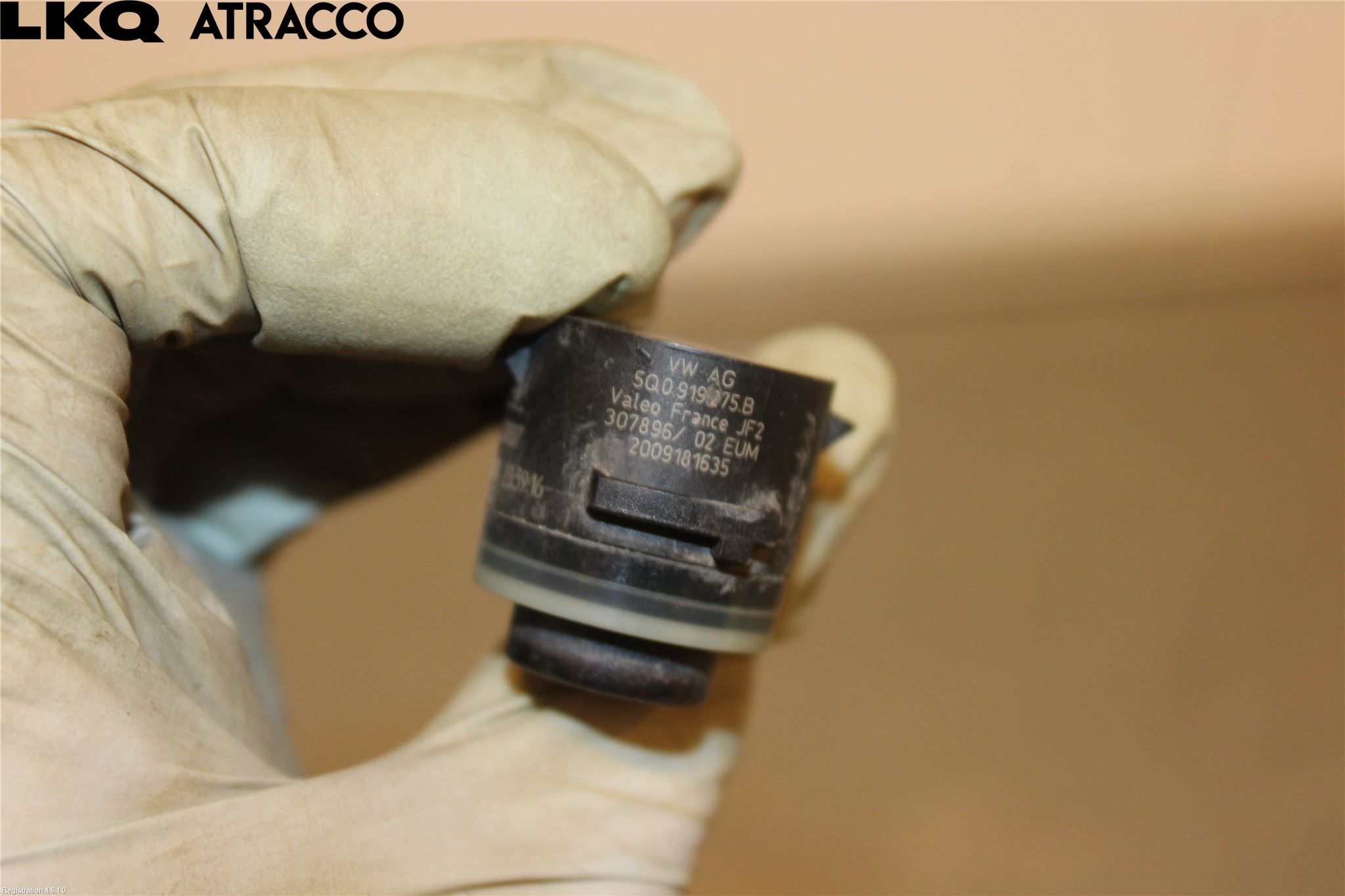 Skoda OCTAVIA (5E) 13-20 Sensor Parkering Front