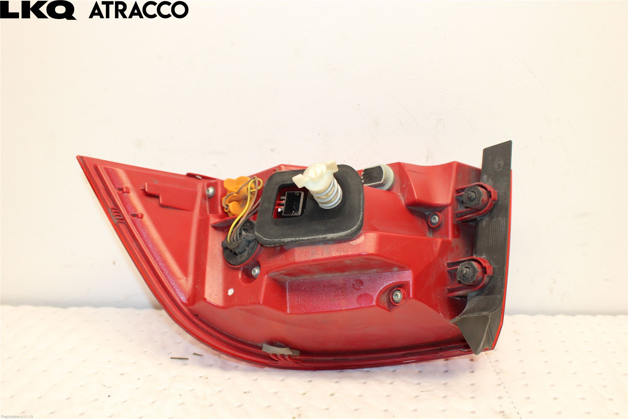 Volkswagen VW PASSAT 11-14 Baklykt Venstre