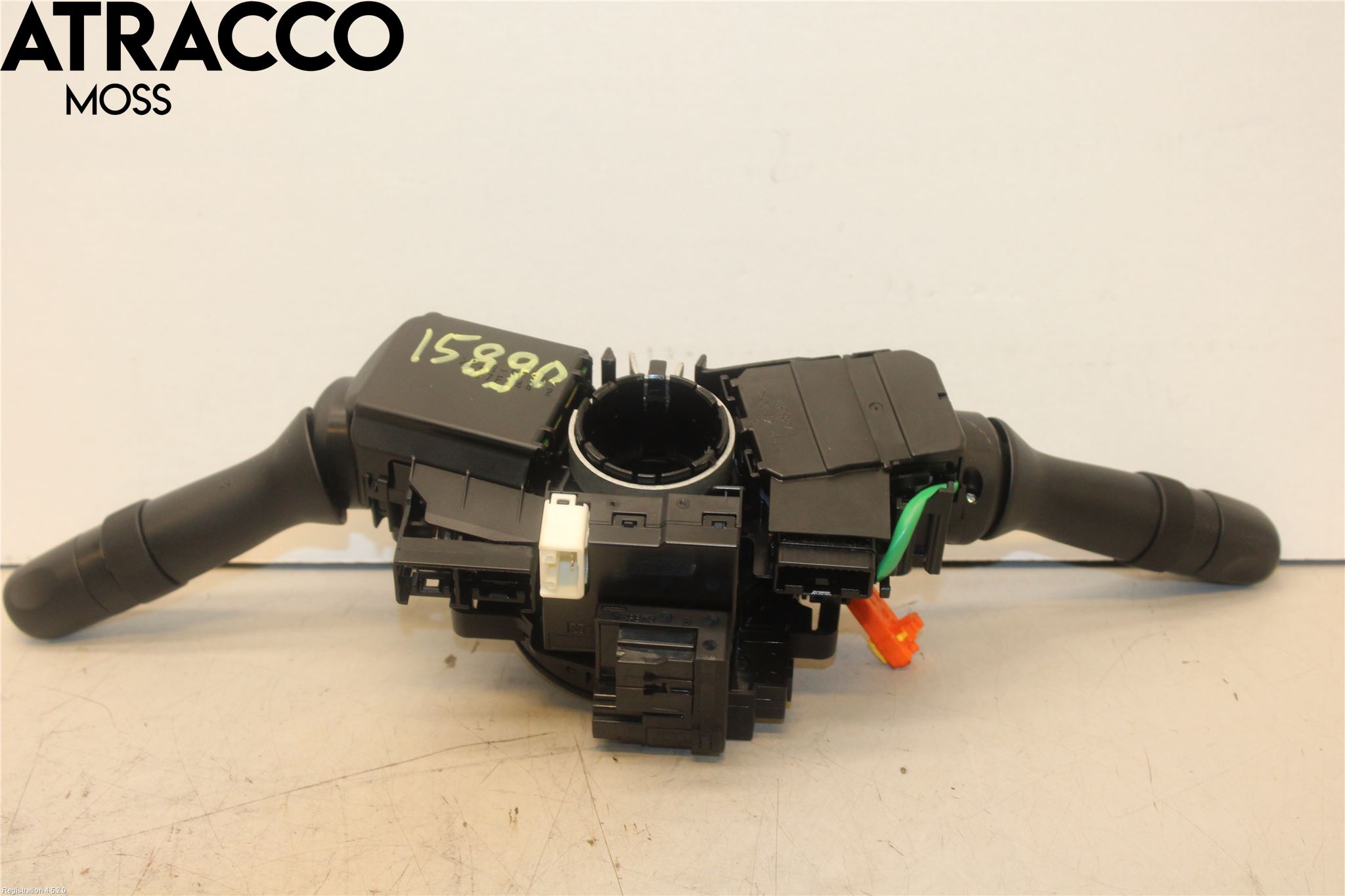 Toyota YARIS XP130 15-20 Bryter Ratt Kombi H Og V