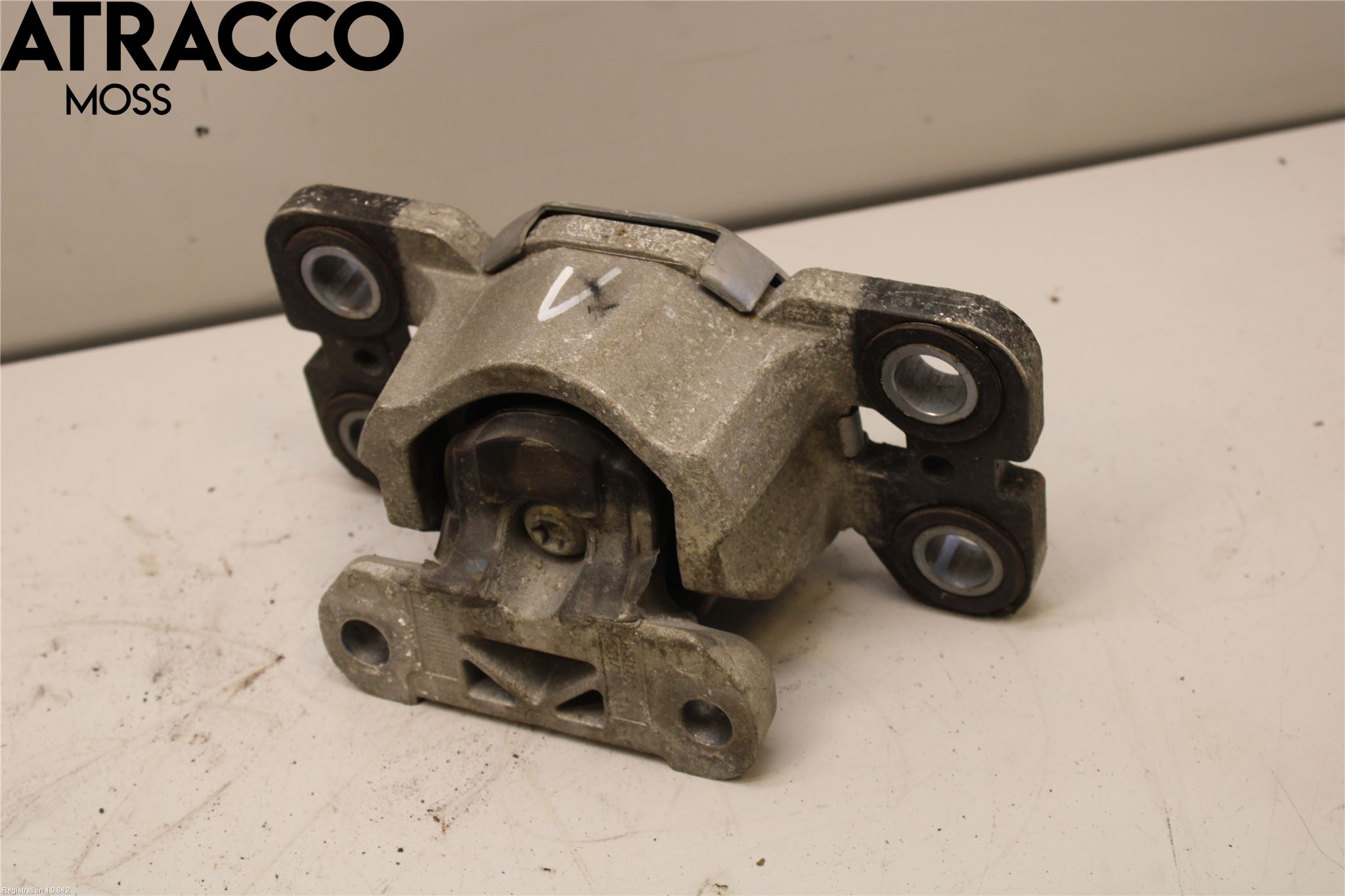 Volvo XC70 08-13 Motor Feste Stål-Alu