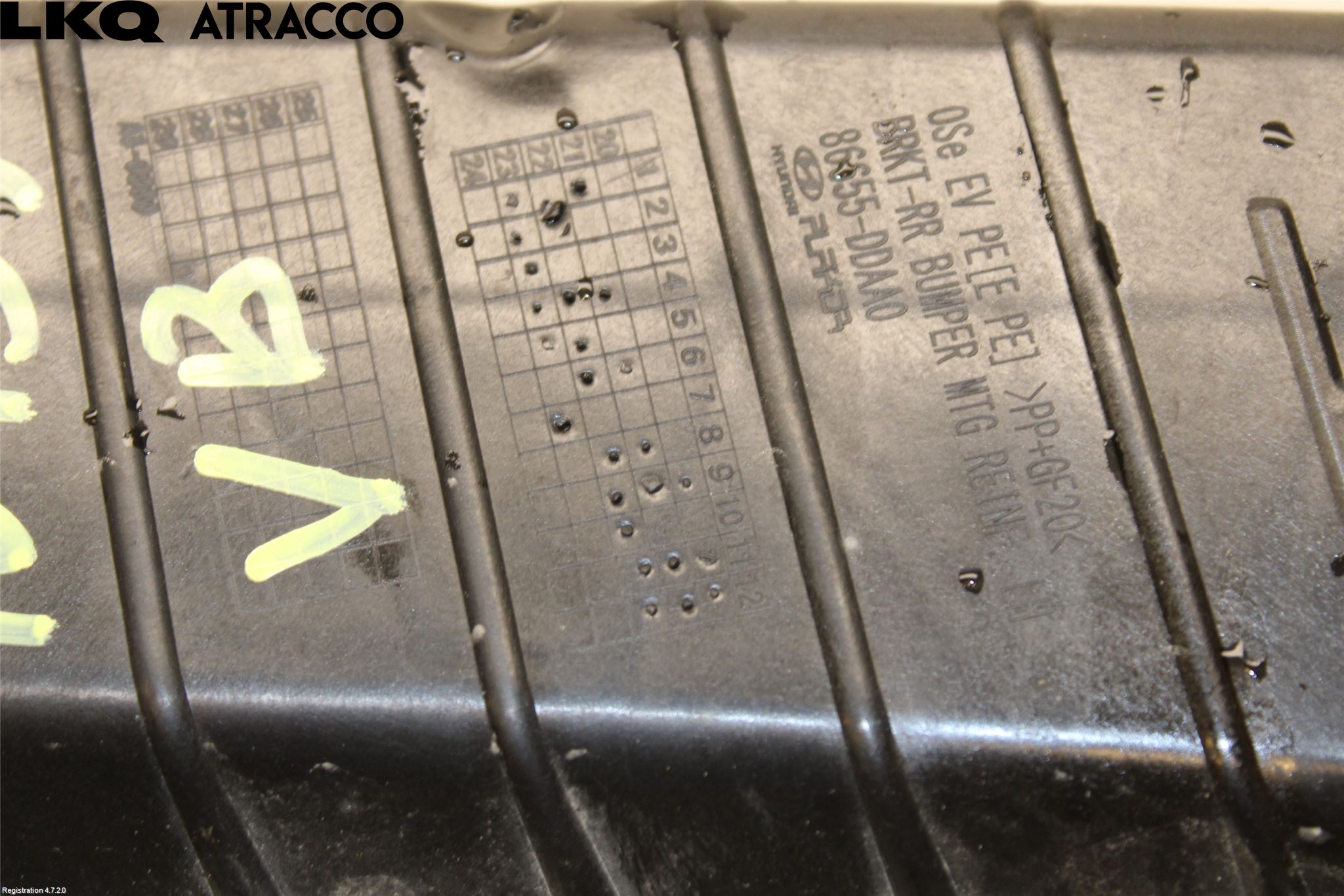 Hyundai KONA/ELECTRIC SX2 23- Støtfangerfeste Bak Venstre