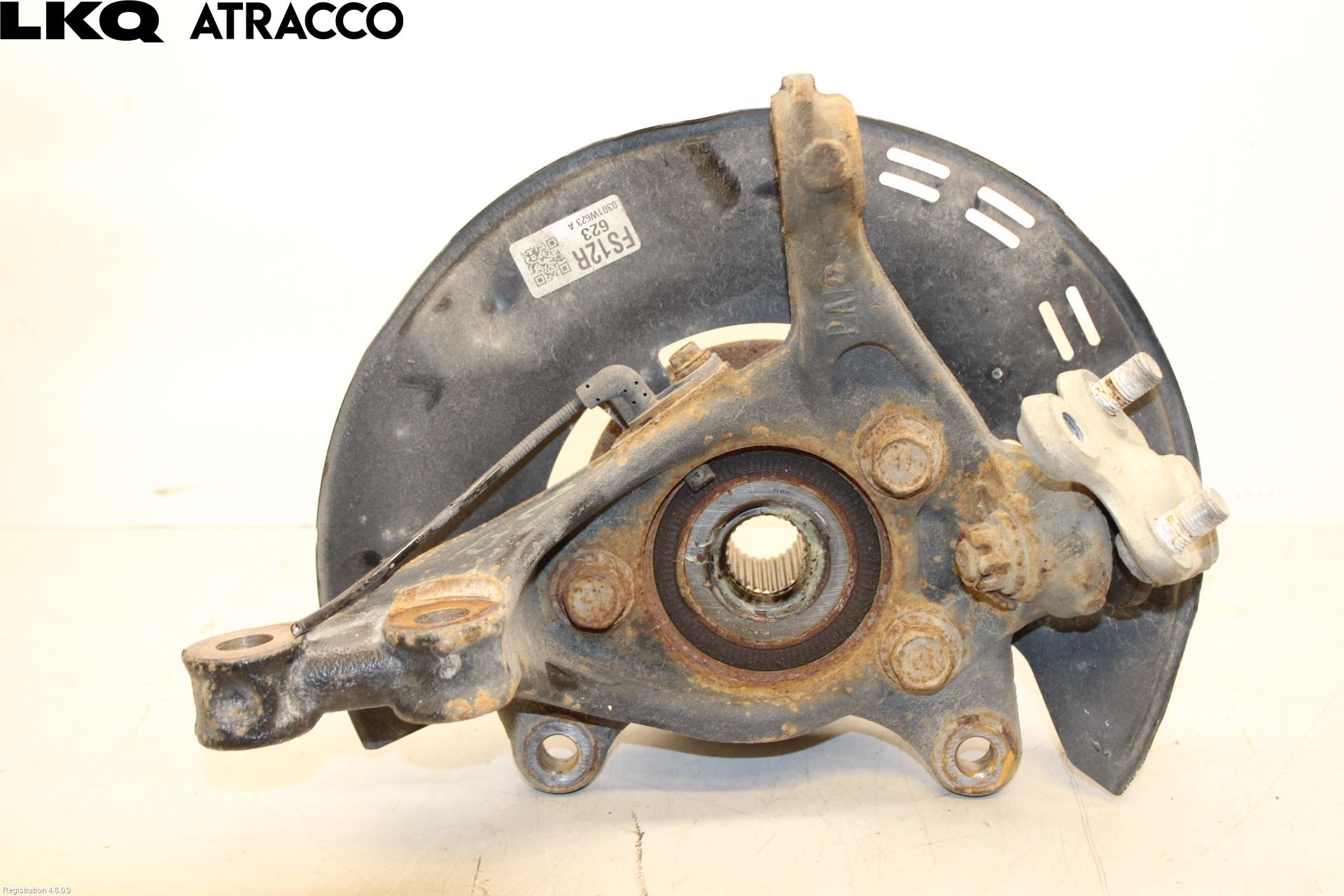 Toyota YARIS XP21 20- Spindel Hf