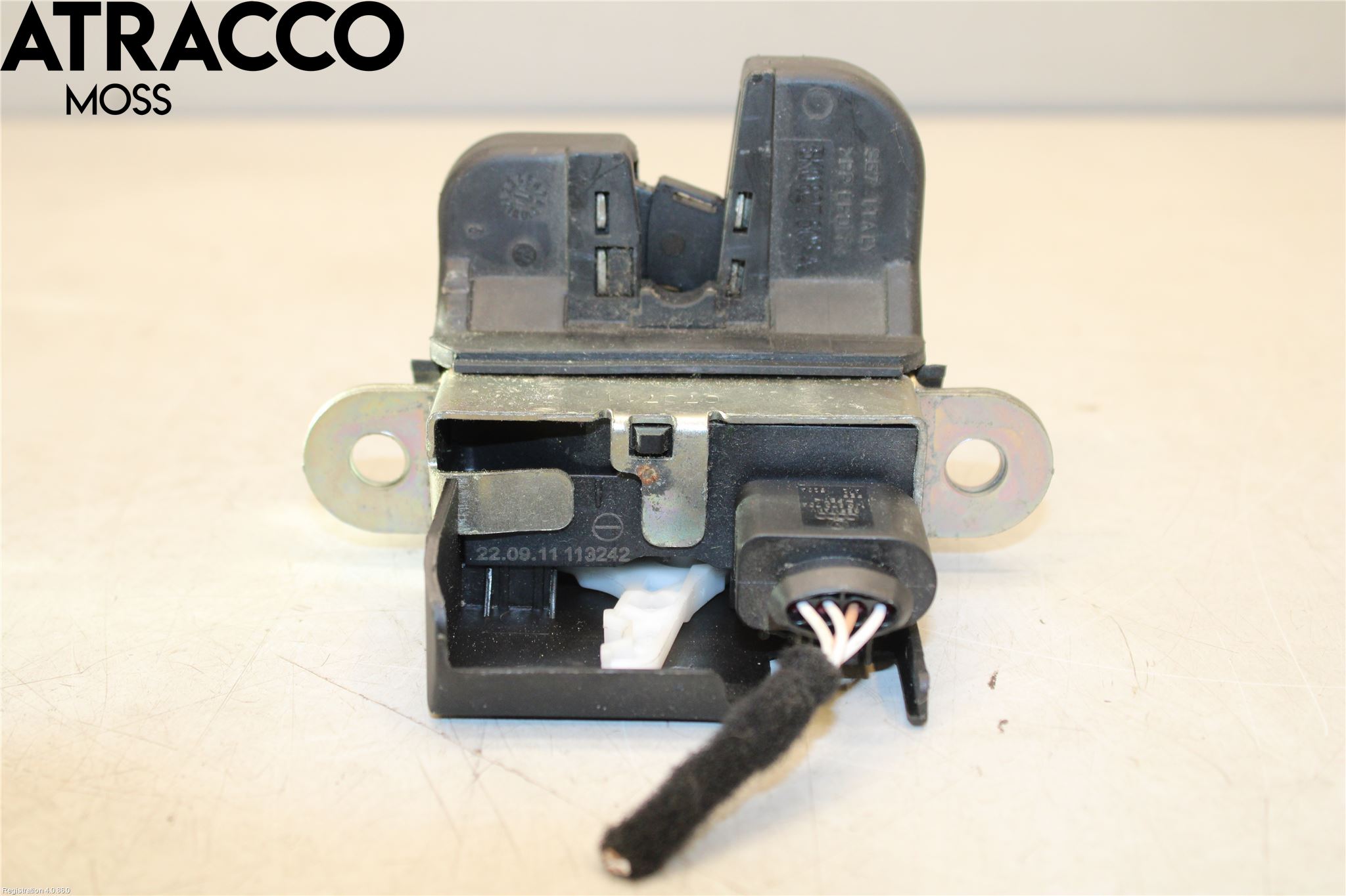 Volkswagen VW GOLF VI 09-13 Bakluke-Lokk Låsekasse