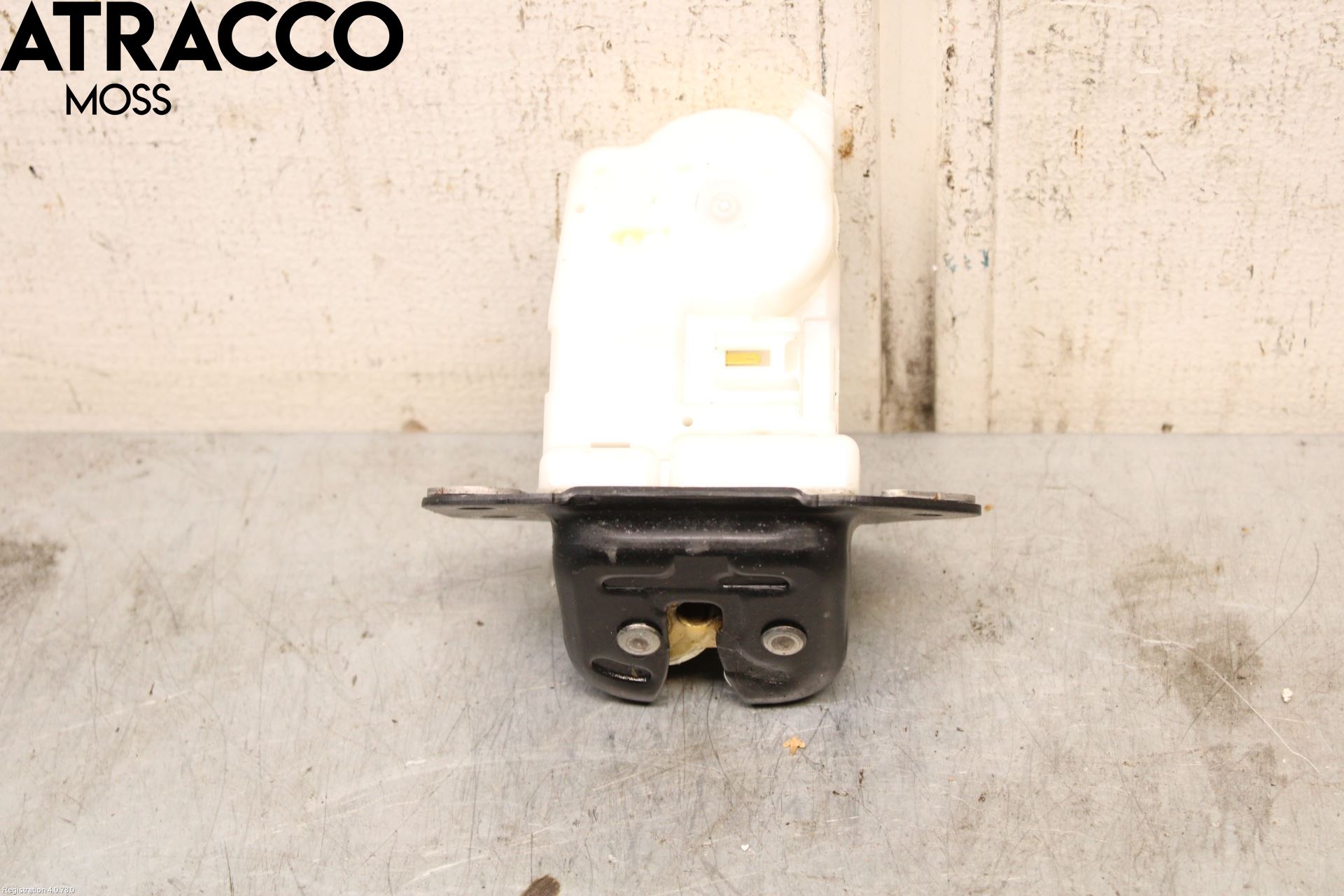 Nissan LEAF 11-17 Bakluke-Lokk Låsekasse