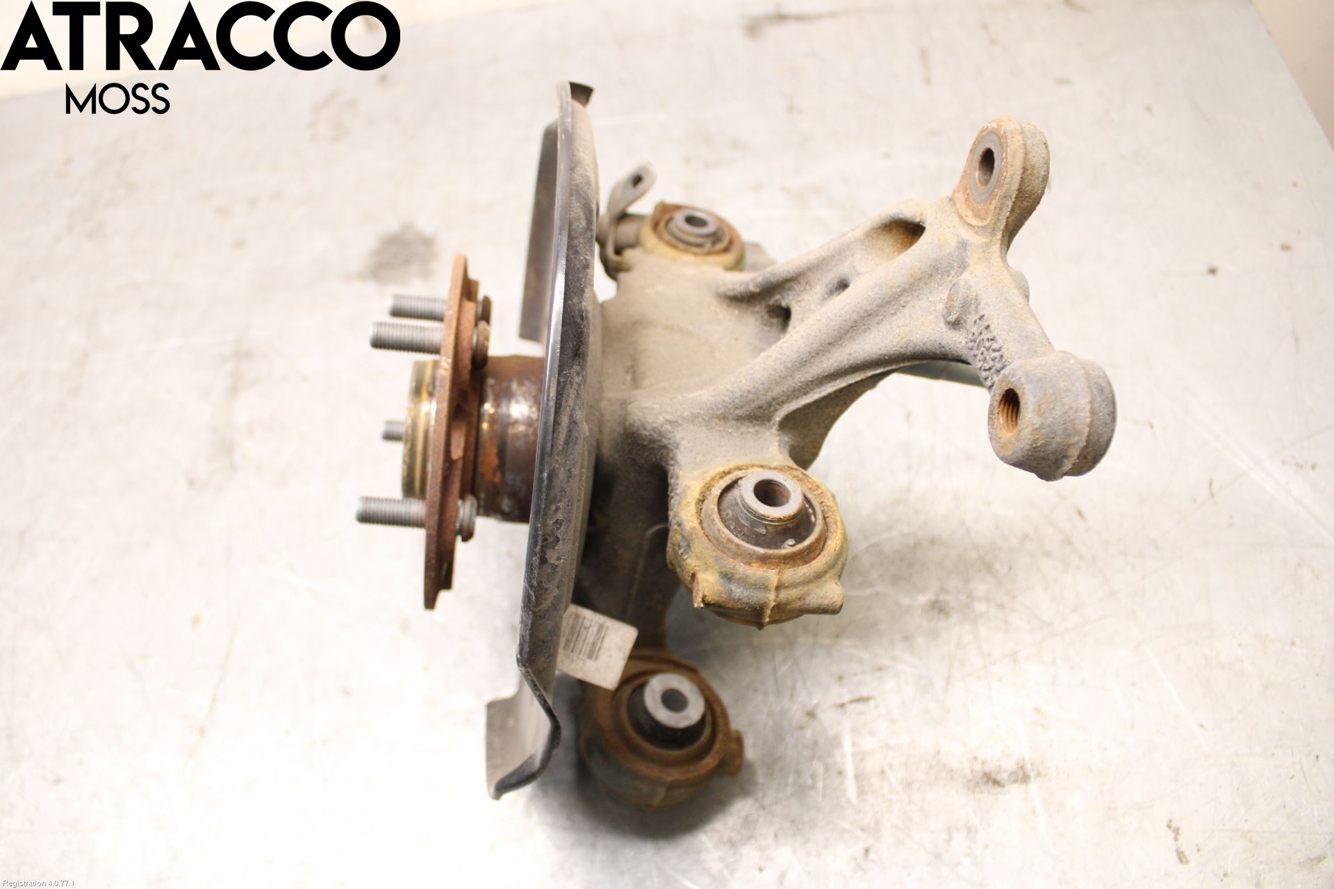 Toyota COROLLA 19- Spindel Hb