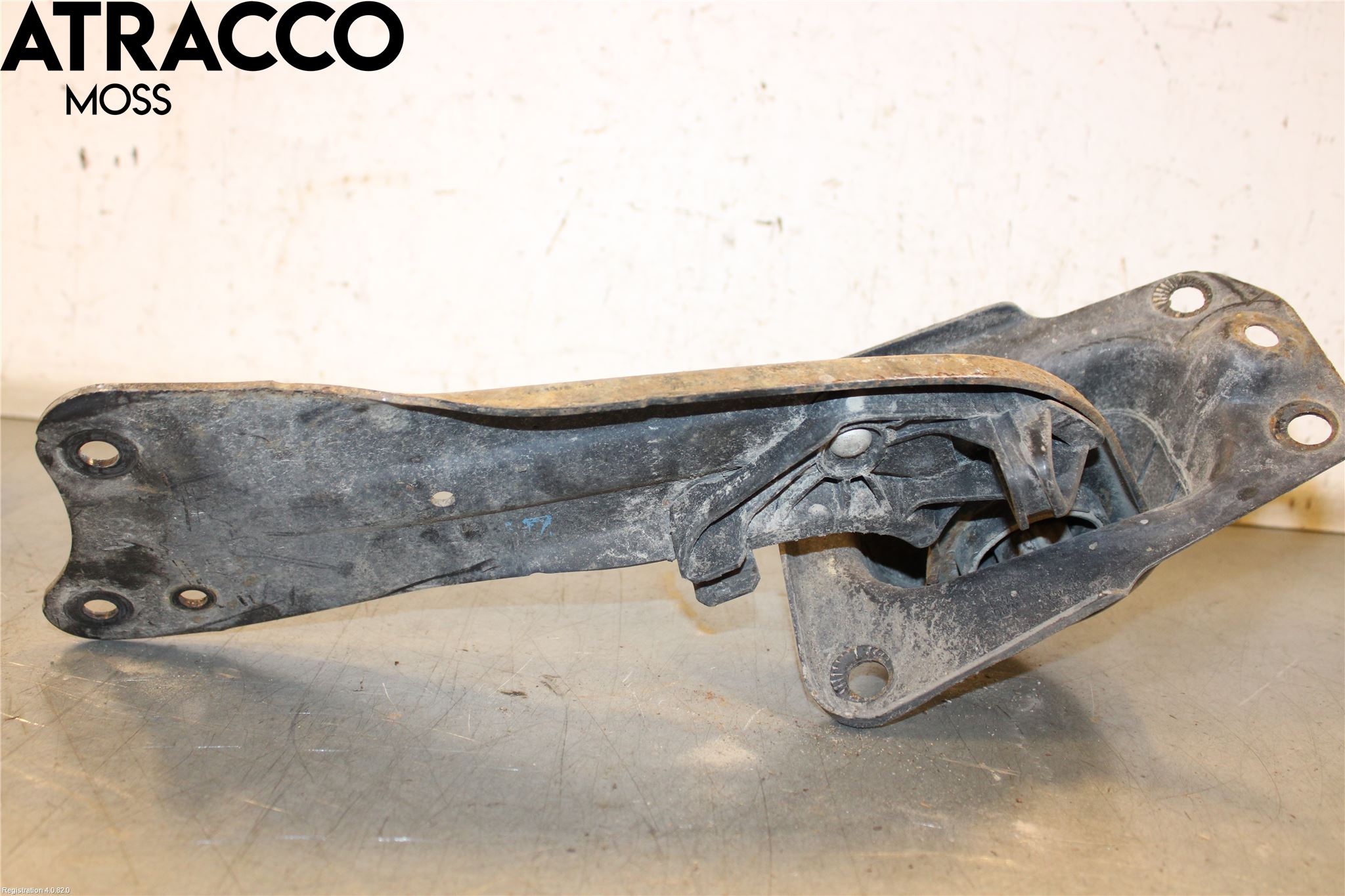 Volkswagen VW GOLF VI 09-13 Bærearm Bak Høyre