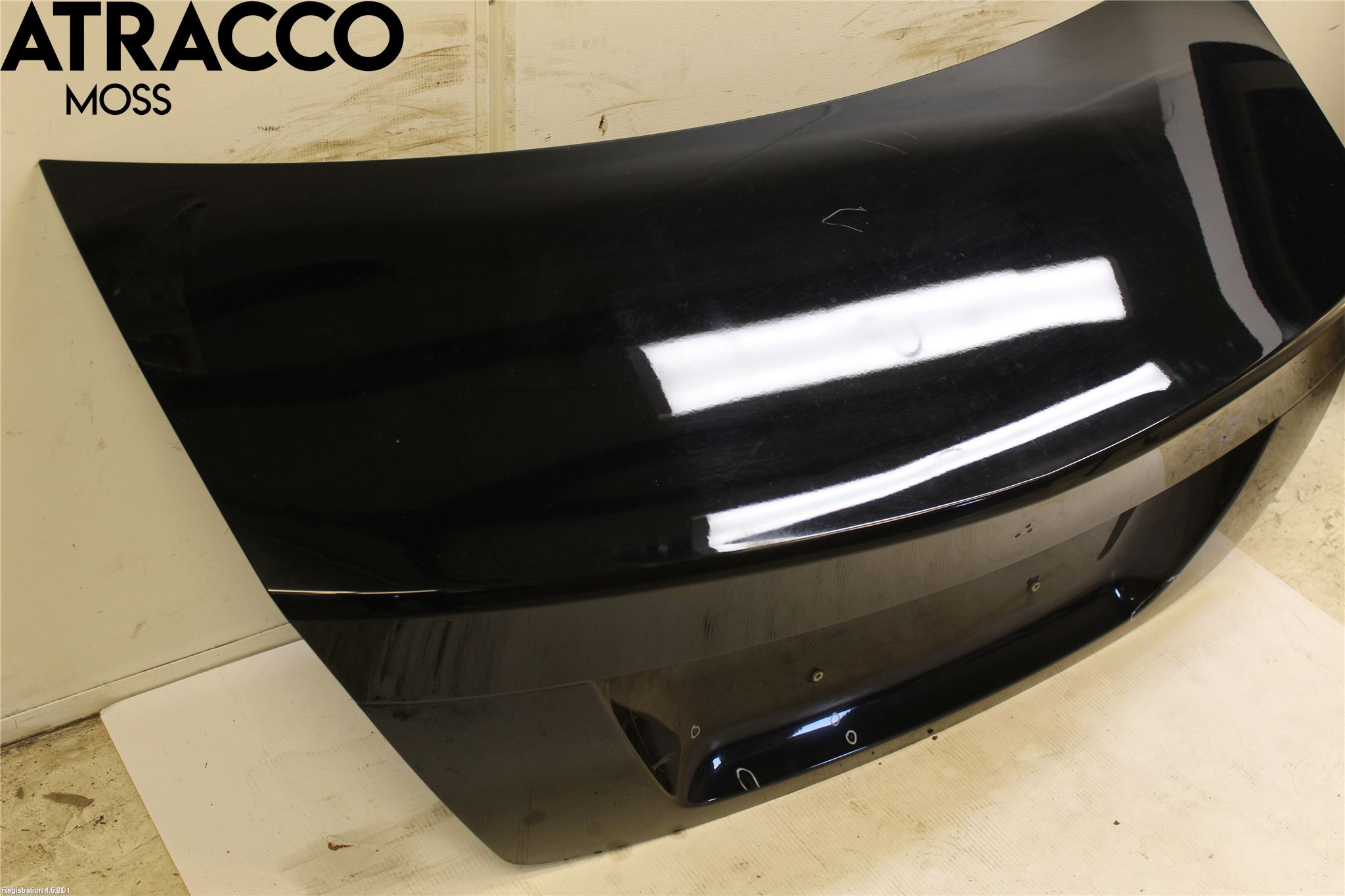 Mercedes-Benz MB C-KLASS (W204) 07-15 Bakluke Koffertlokk