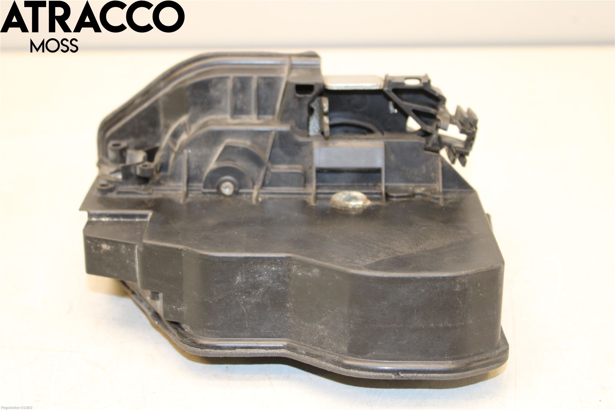 BMW 5 F10/F11/F18 09-17 Dørlås - Låsekasse