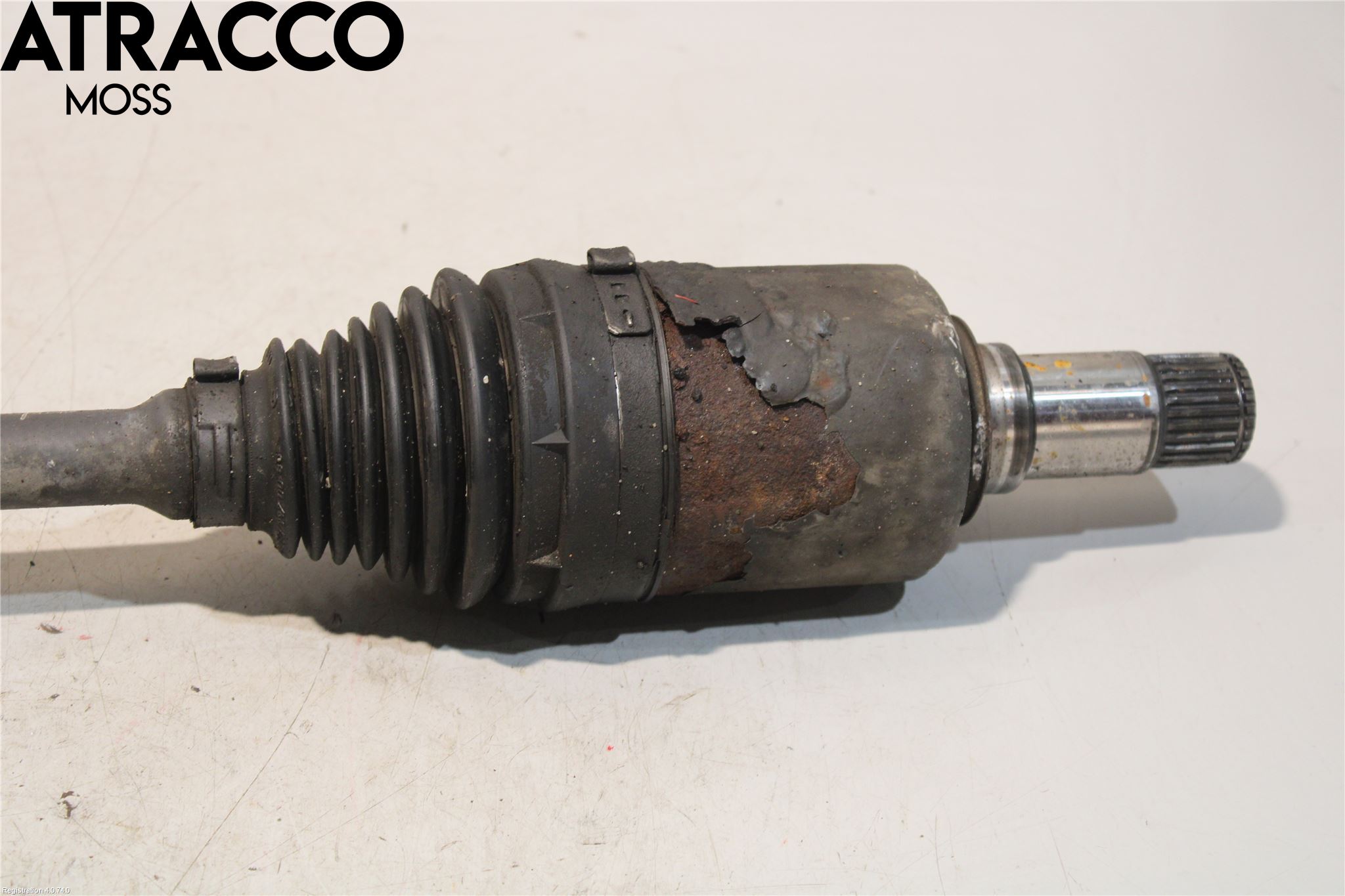 Mercedes-Benz MB E-KLASS (W212) 09-16 Drivaksel Foran Kompl Høyre