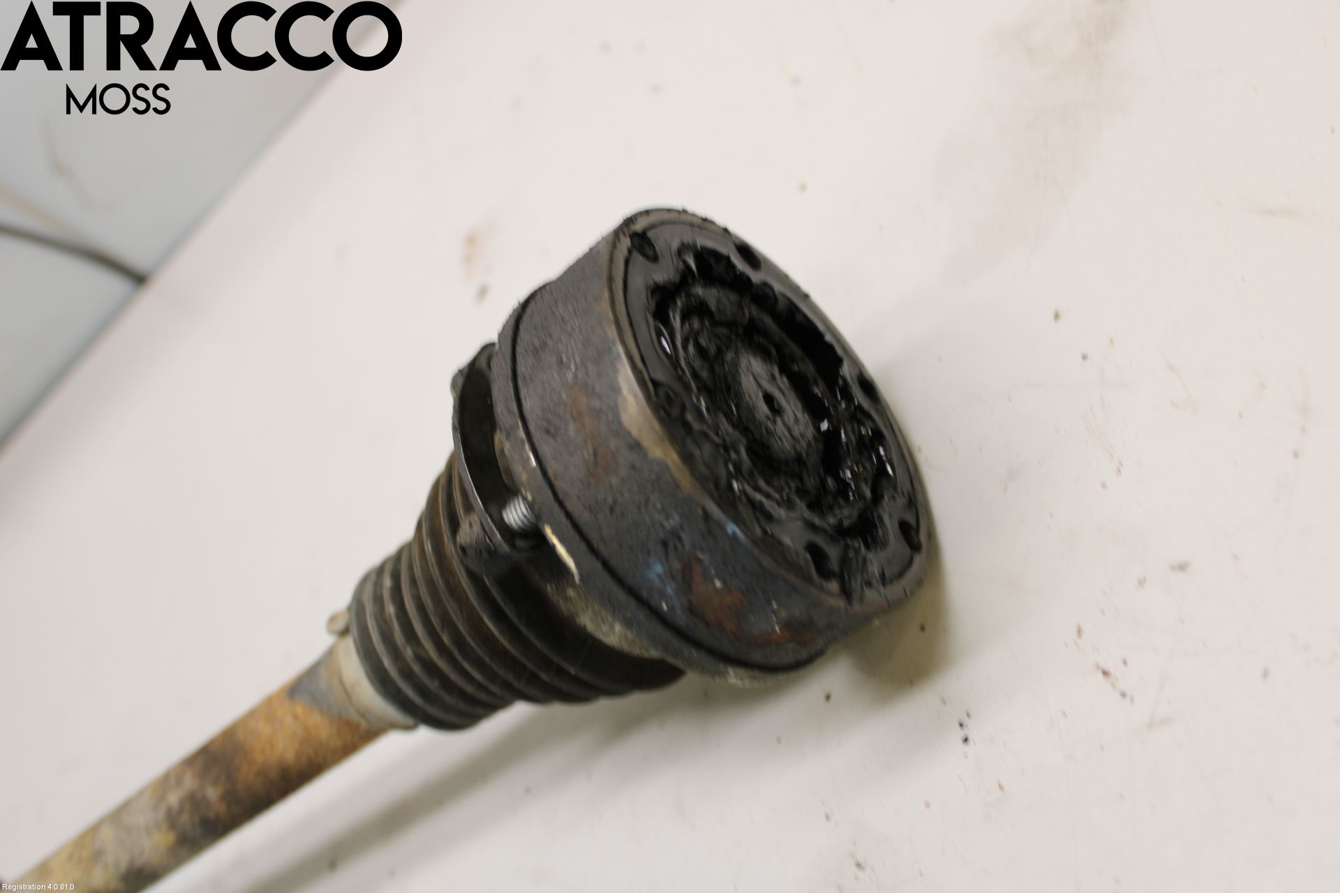 Audi A3/S3 05-13 Drivaksel Foran Kompl Venstre