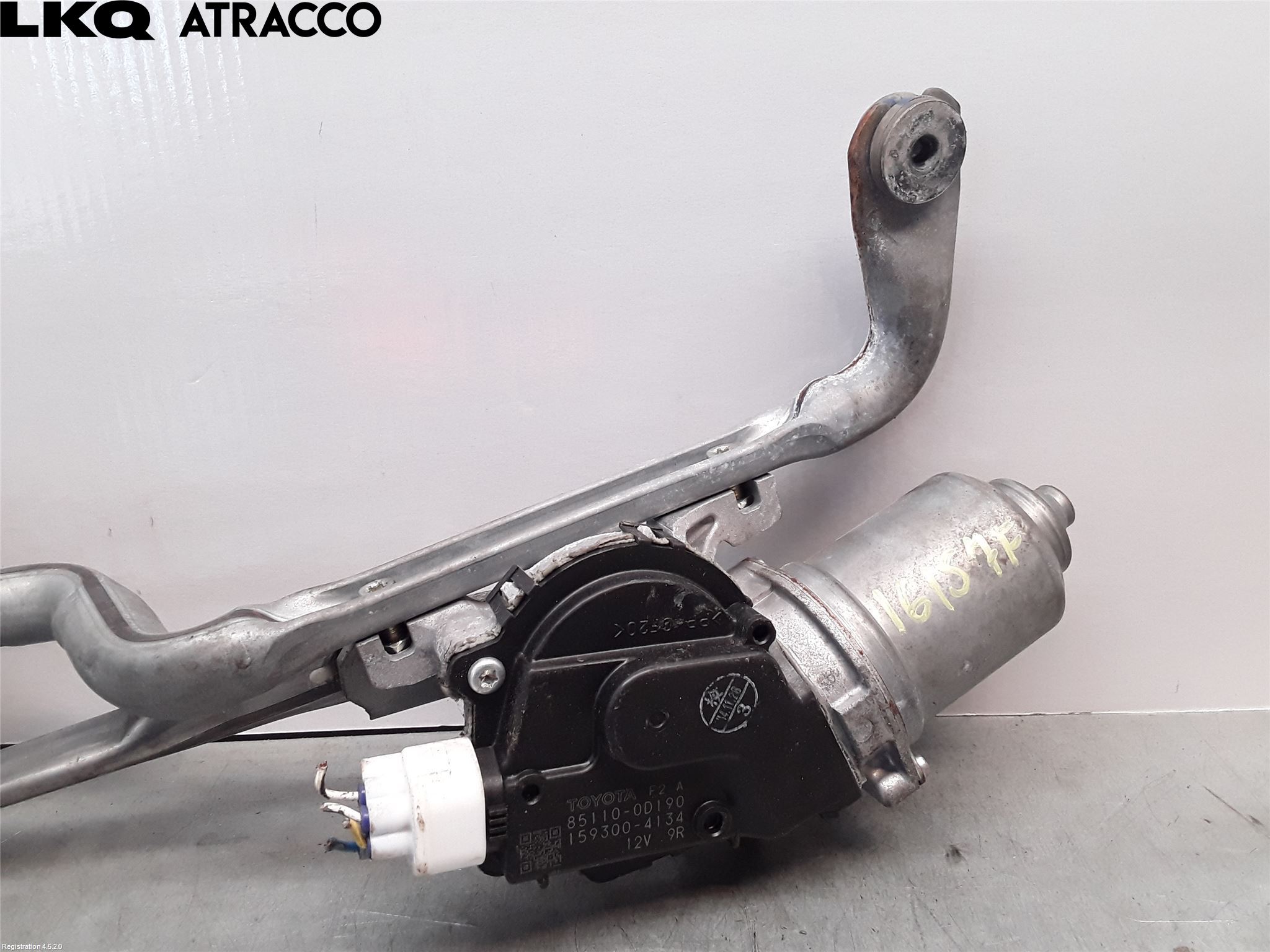 Toyota YARIS XP130 15-20 Viskermotor Frontrute