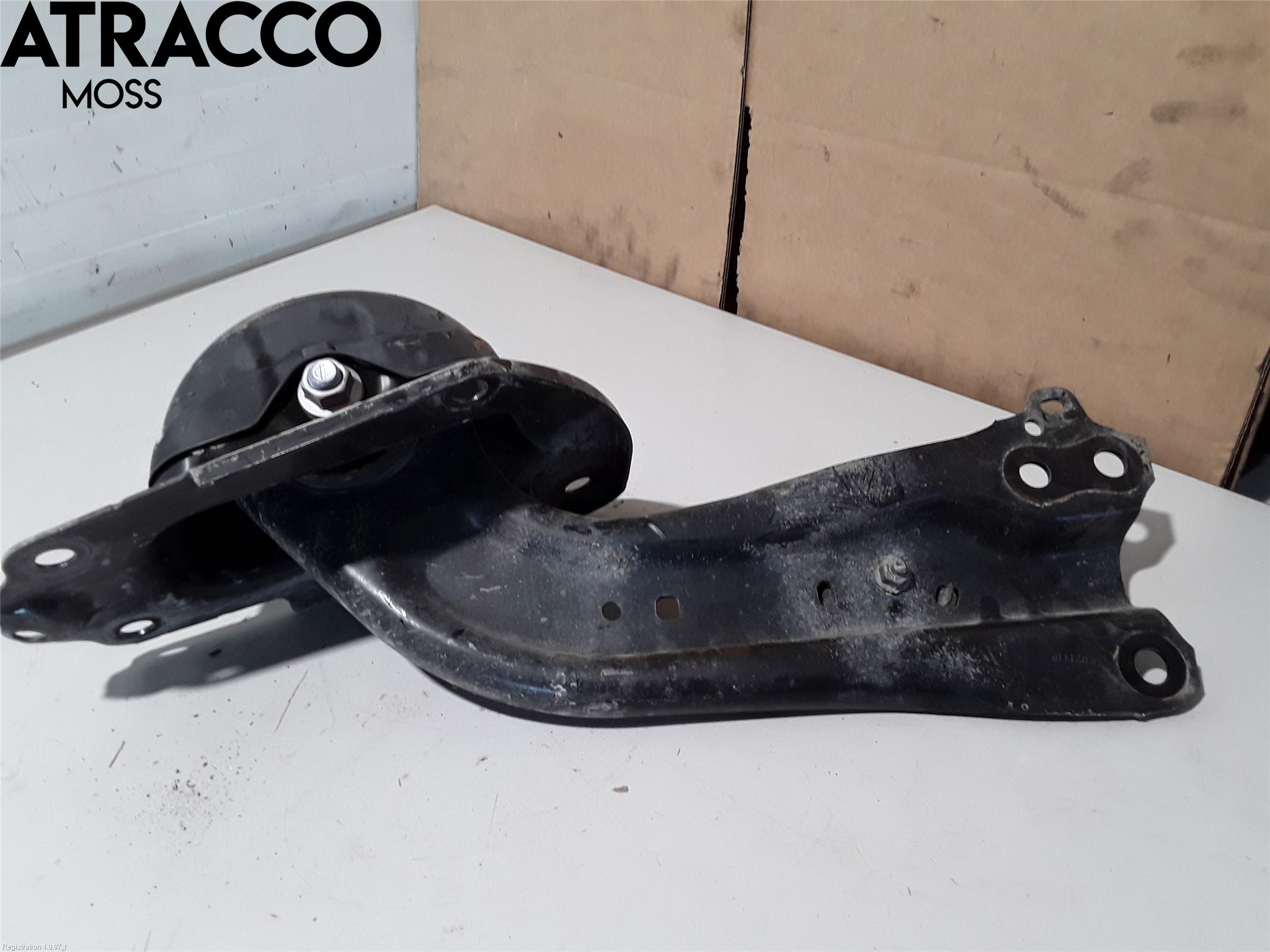 Toyota COROLLA 19- Bærearm Bak Venstre