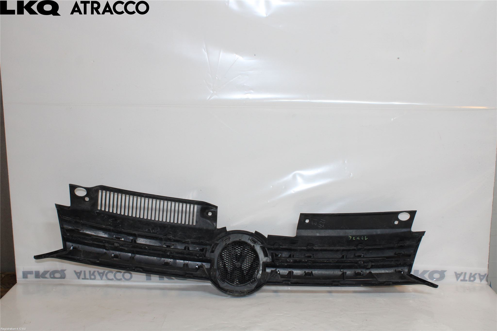 Volkswagen VW GOLF VI 09-13 Grill Komplett