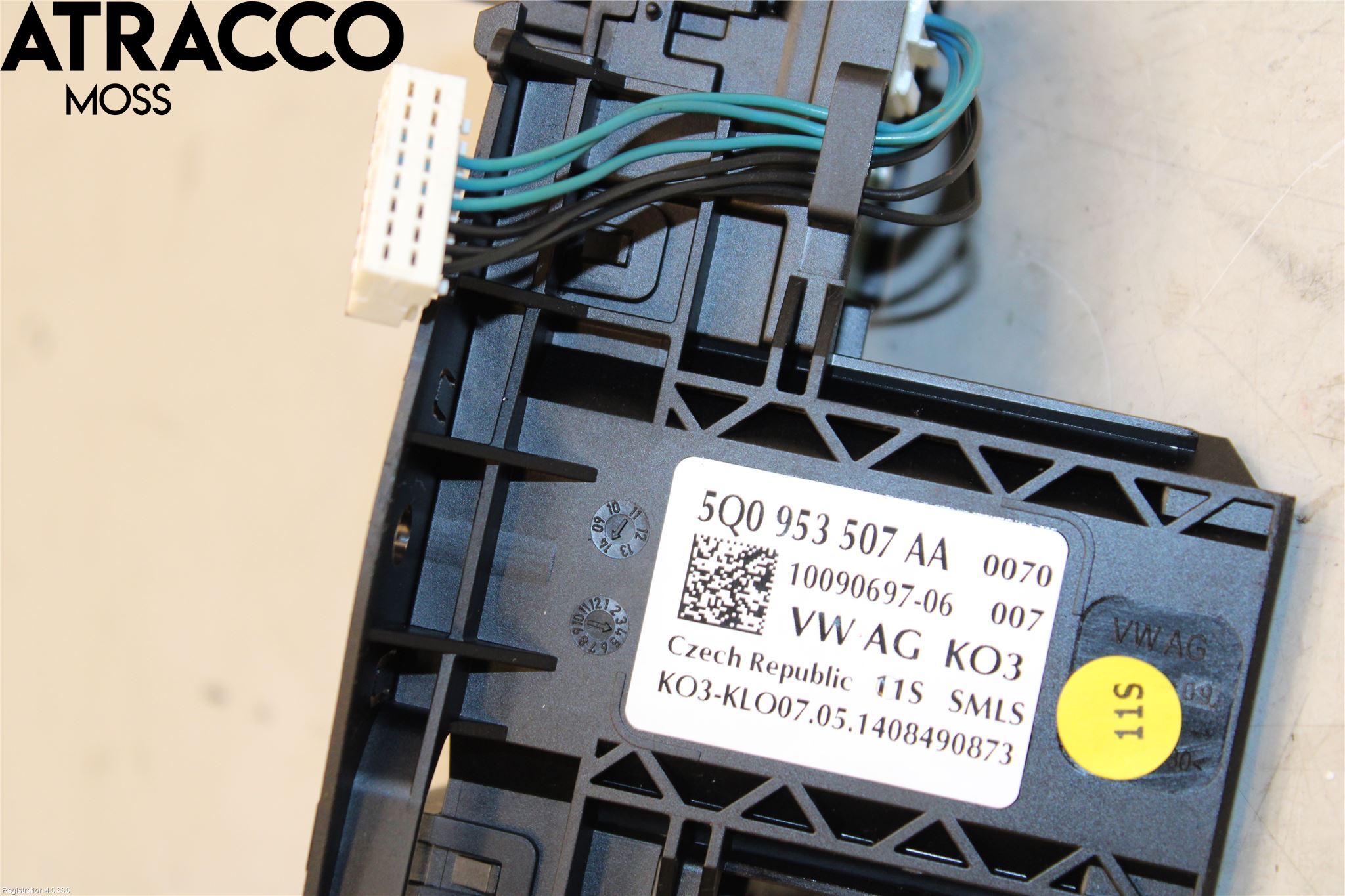 Volkswagen VW GOLF / E-GOLF VII 13-20 Bryter Ratt Kombi H Og V