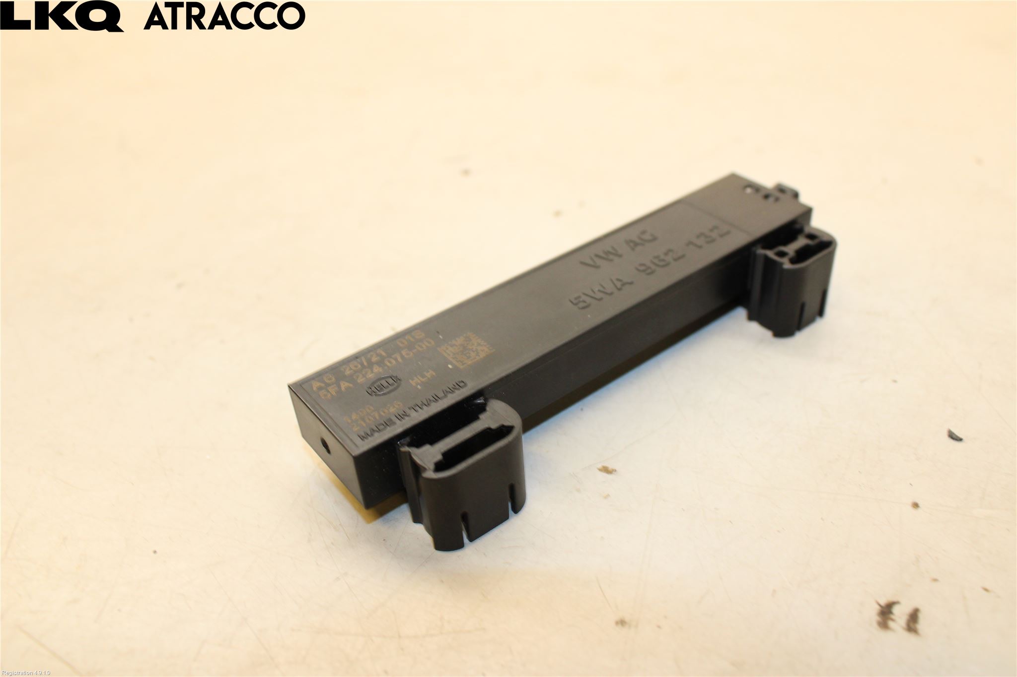 Audi Q4 E-TRON FZ 22- Bryter Antenne