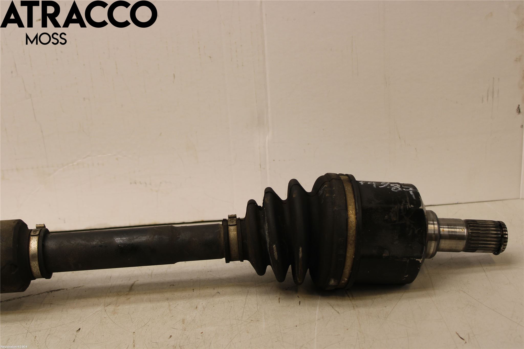 Hyundai i40 08-15 Drivaksel Foran Kompl Høyre