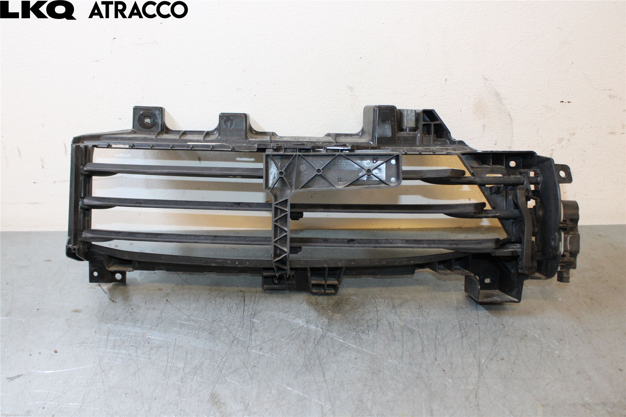 Porsche MACAN/EV 14- Luftstyring Front