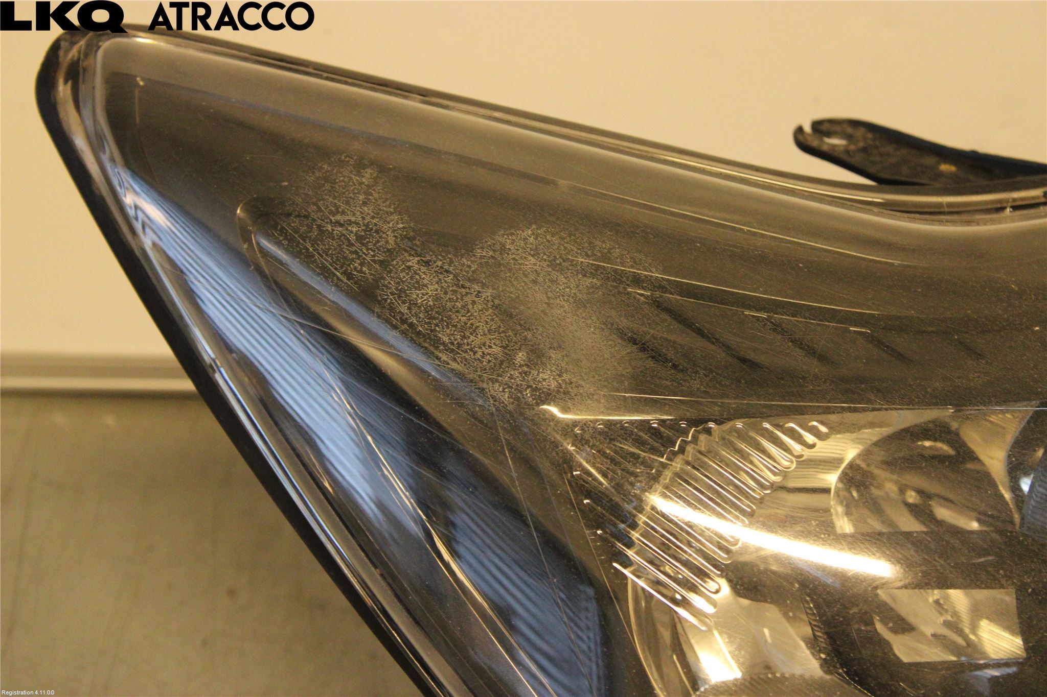 Ford FOCUS 08-11 Frontlykt Høyre