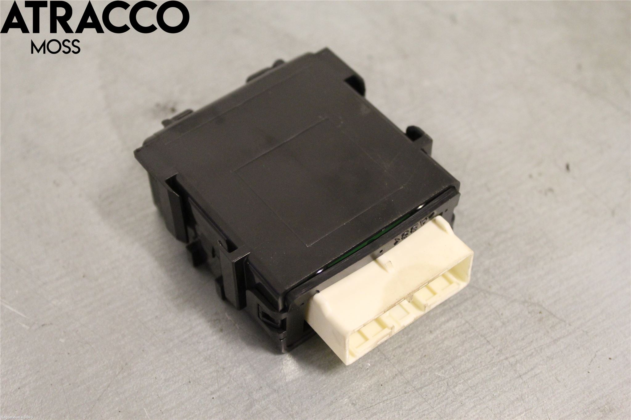 Toyota AURIS 13-19 Rele Viskermotor