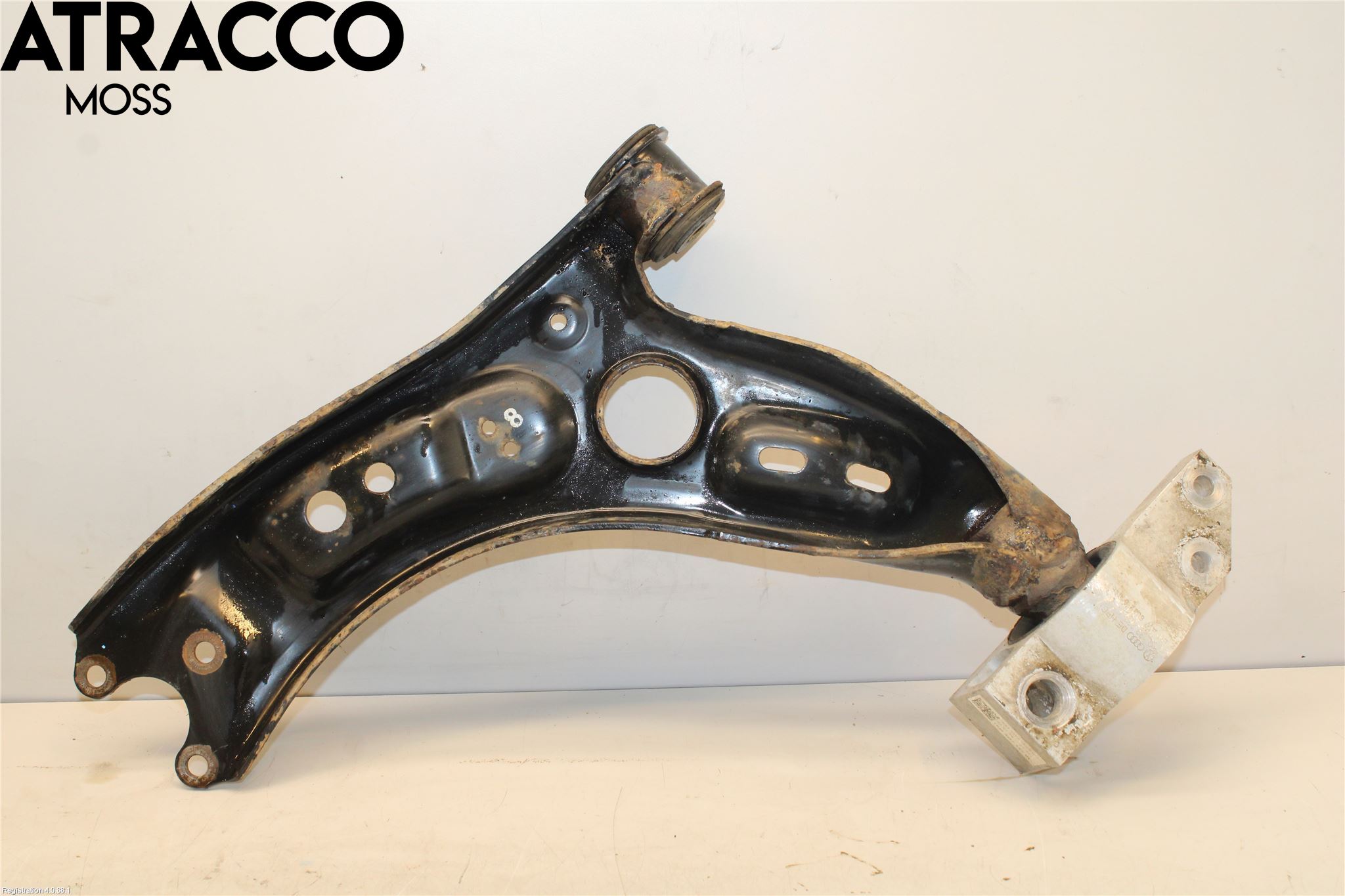 Volkswagen VW GOLF VI 09-13 Bærearm Foran Høyre Nedre