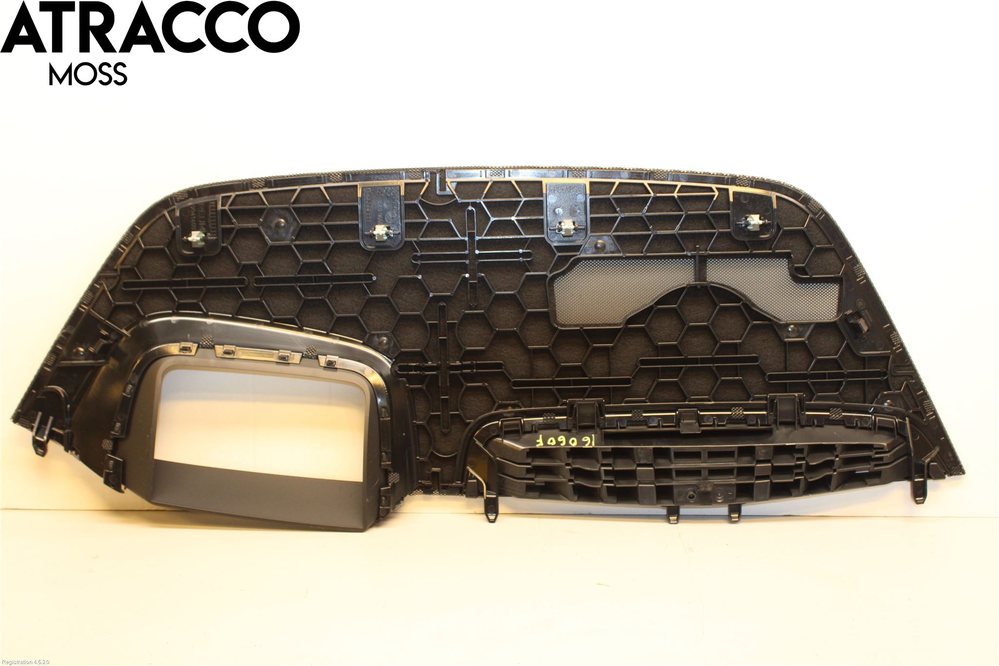 Mercedes-Benz MB E-KLASS (W213) 16-23 Innr Dashbord Sparkeplate