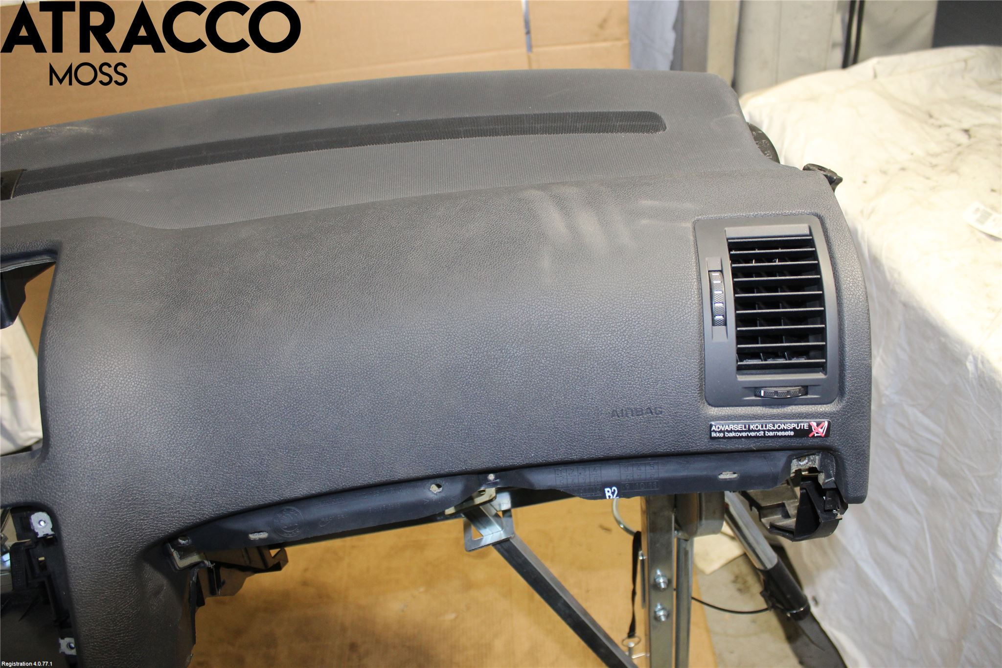 Skoda OCTAVIA (1Z) 05-13 Dashbord