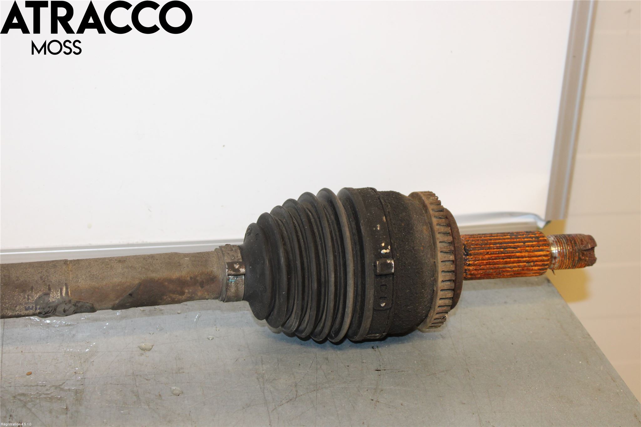 Hyundai i30 GD 13-17 Drivaksel Foran Kompl Høyre