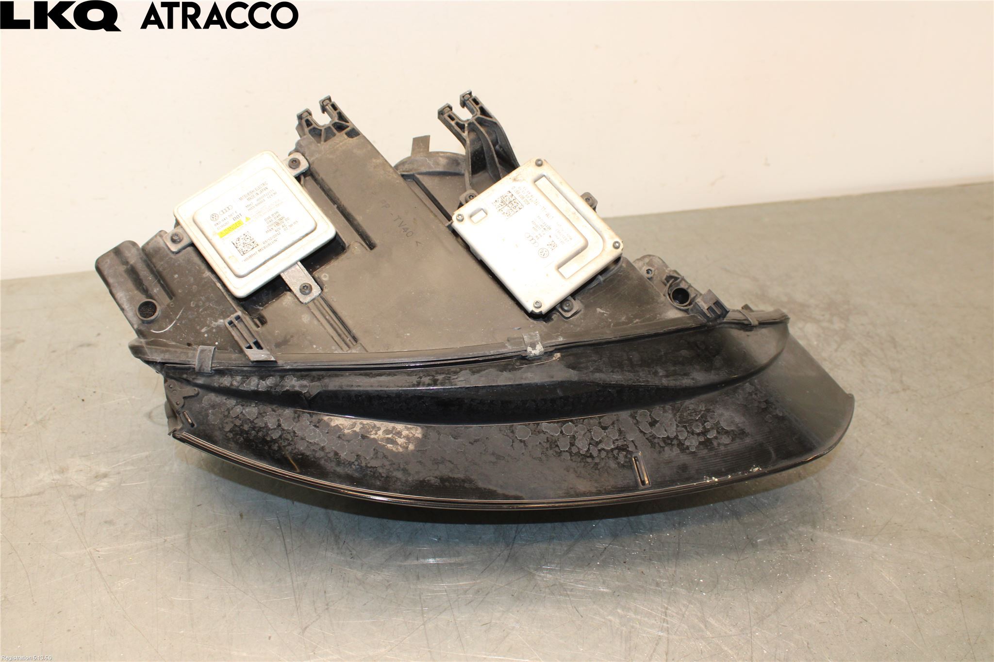 Audi A4 12-15 Frontlykt Venstre