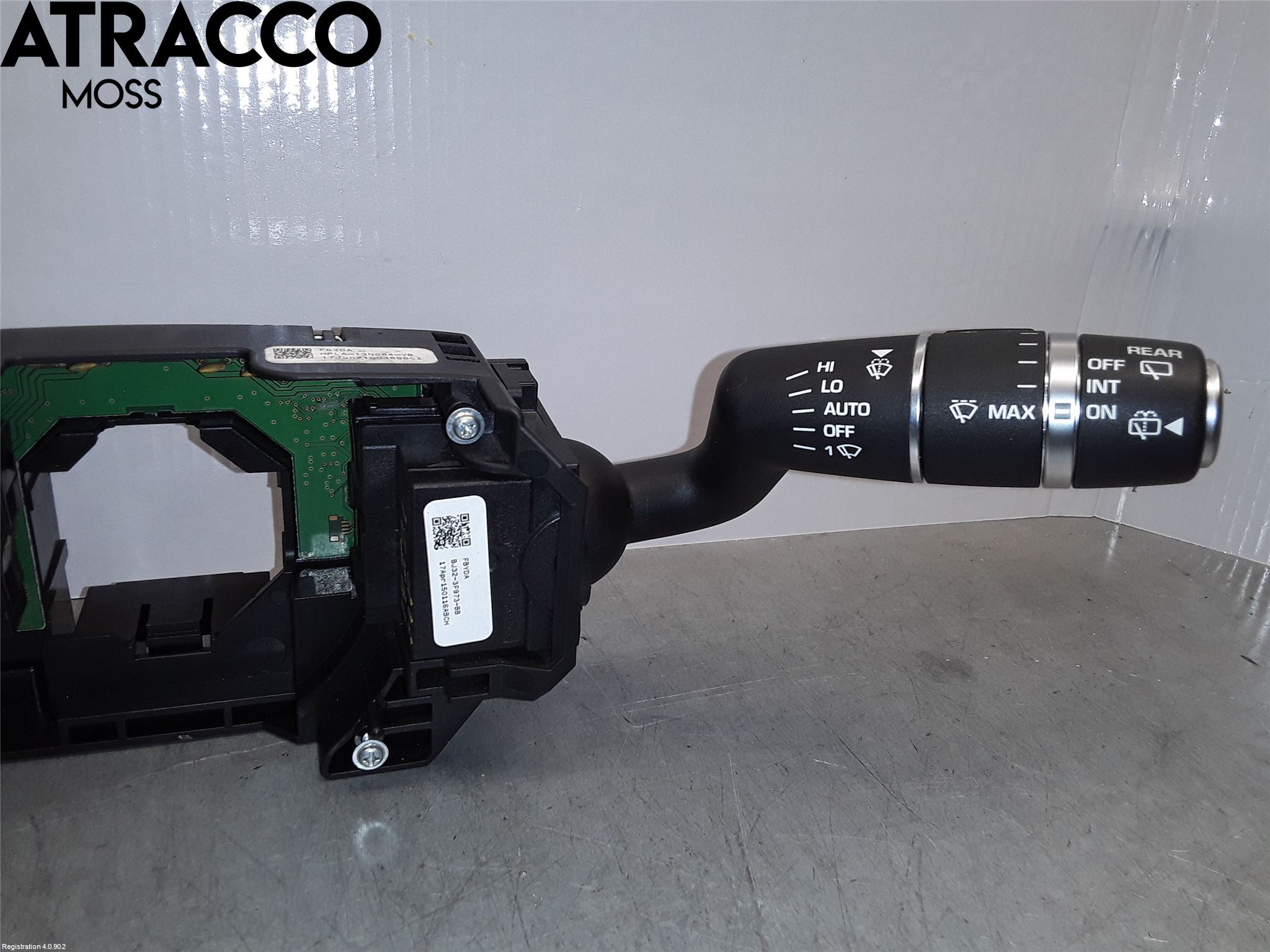 Jaguar F-PACE Bryter Ratt Kombi H Og V