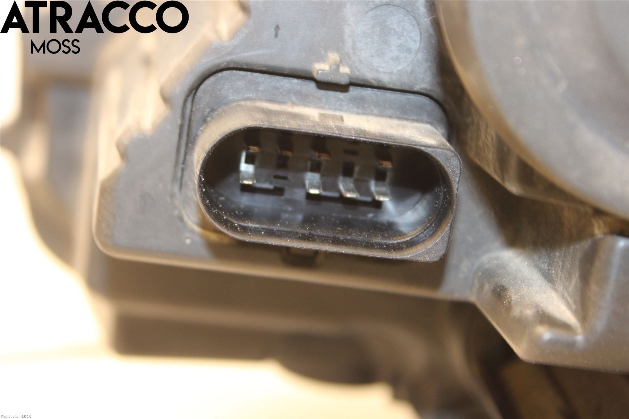 Volkswagen VW PASSAT 11-14 Frontlykt Høyre