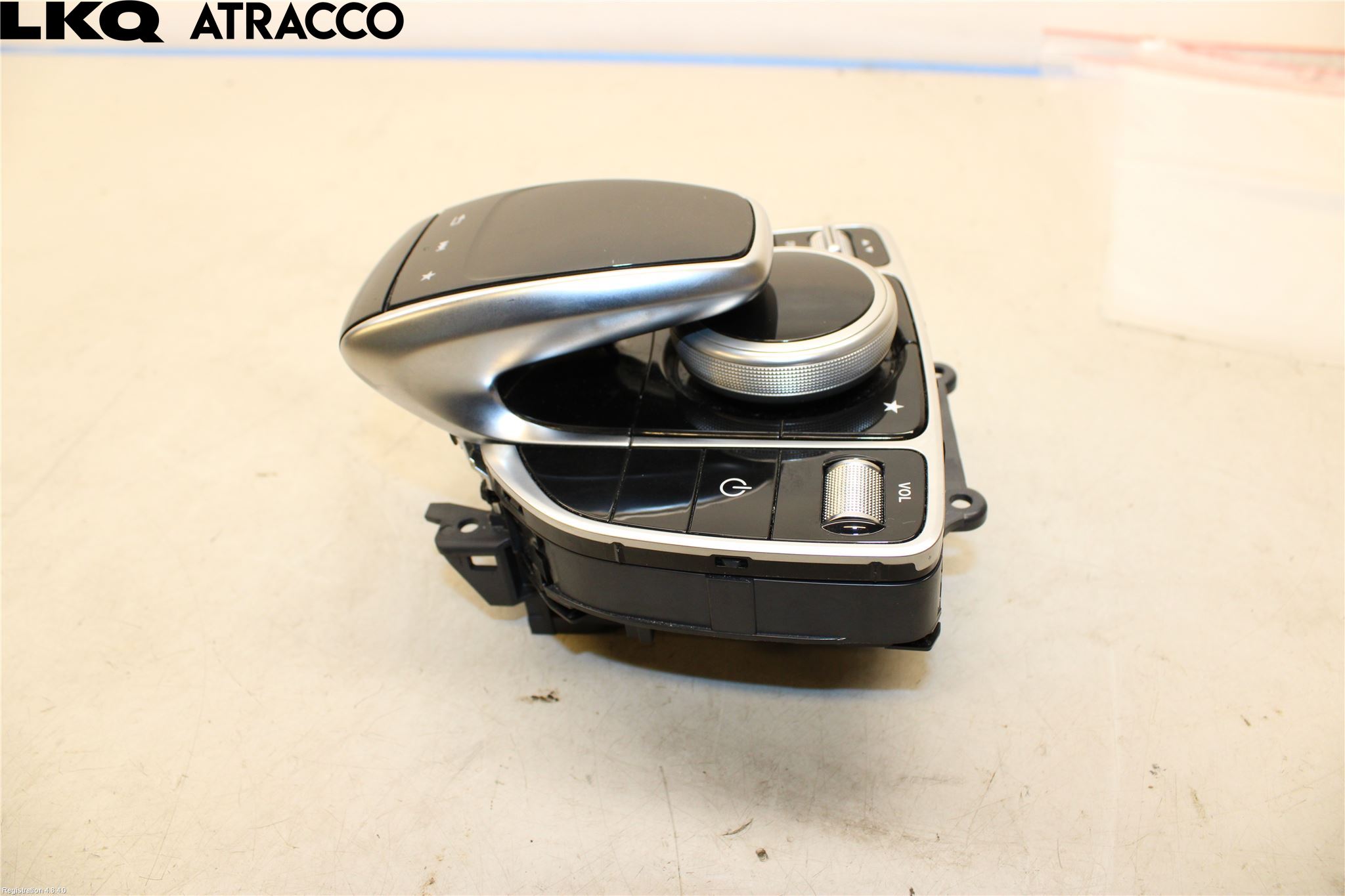 Mercedes-Benz MB C-KLASS (W205) 14-21 Bryter Multifunksjon