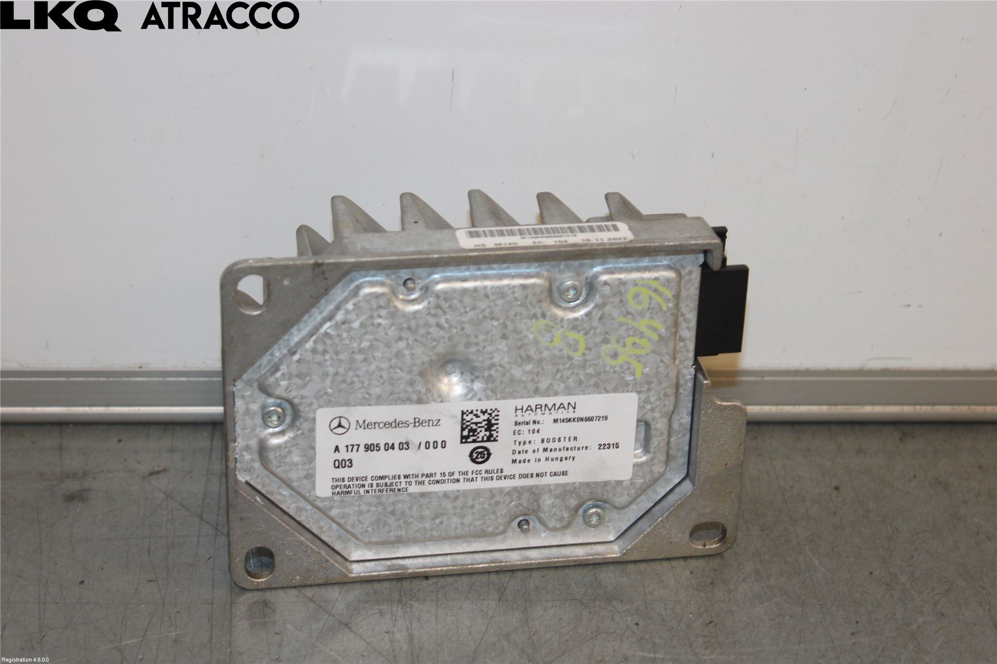 Mercedes-Benz MB EQB (X243) 22- Stereo Forsterker