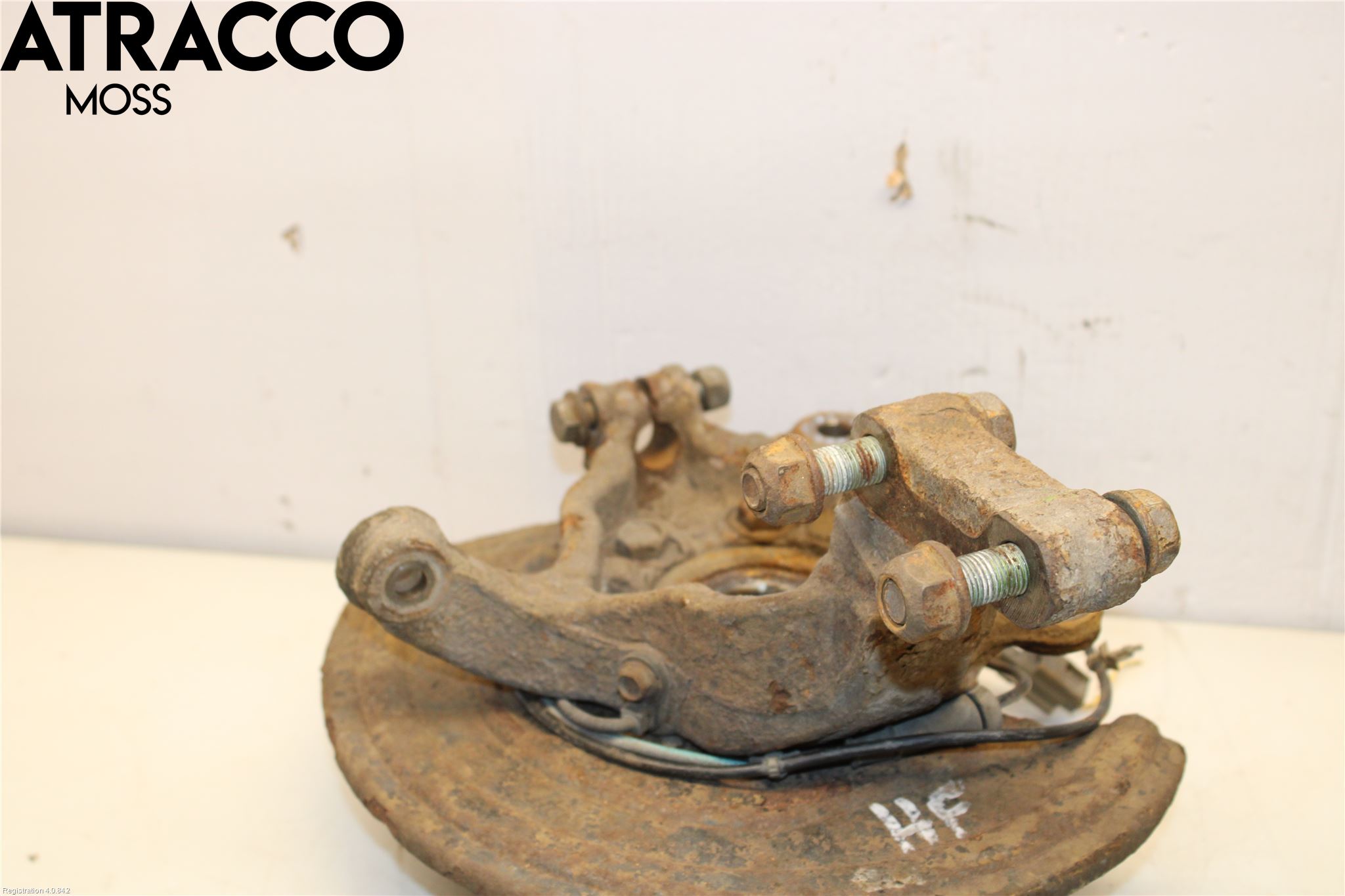 Nissan JUKE 10-14 Spindel Hf