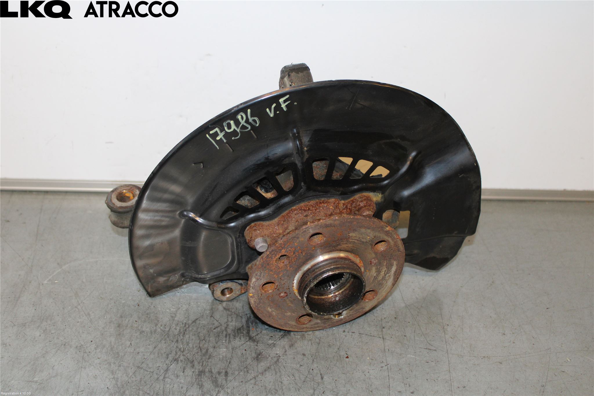 Toyota bZ4X EA10 22- Spindel Vf