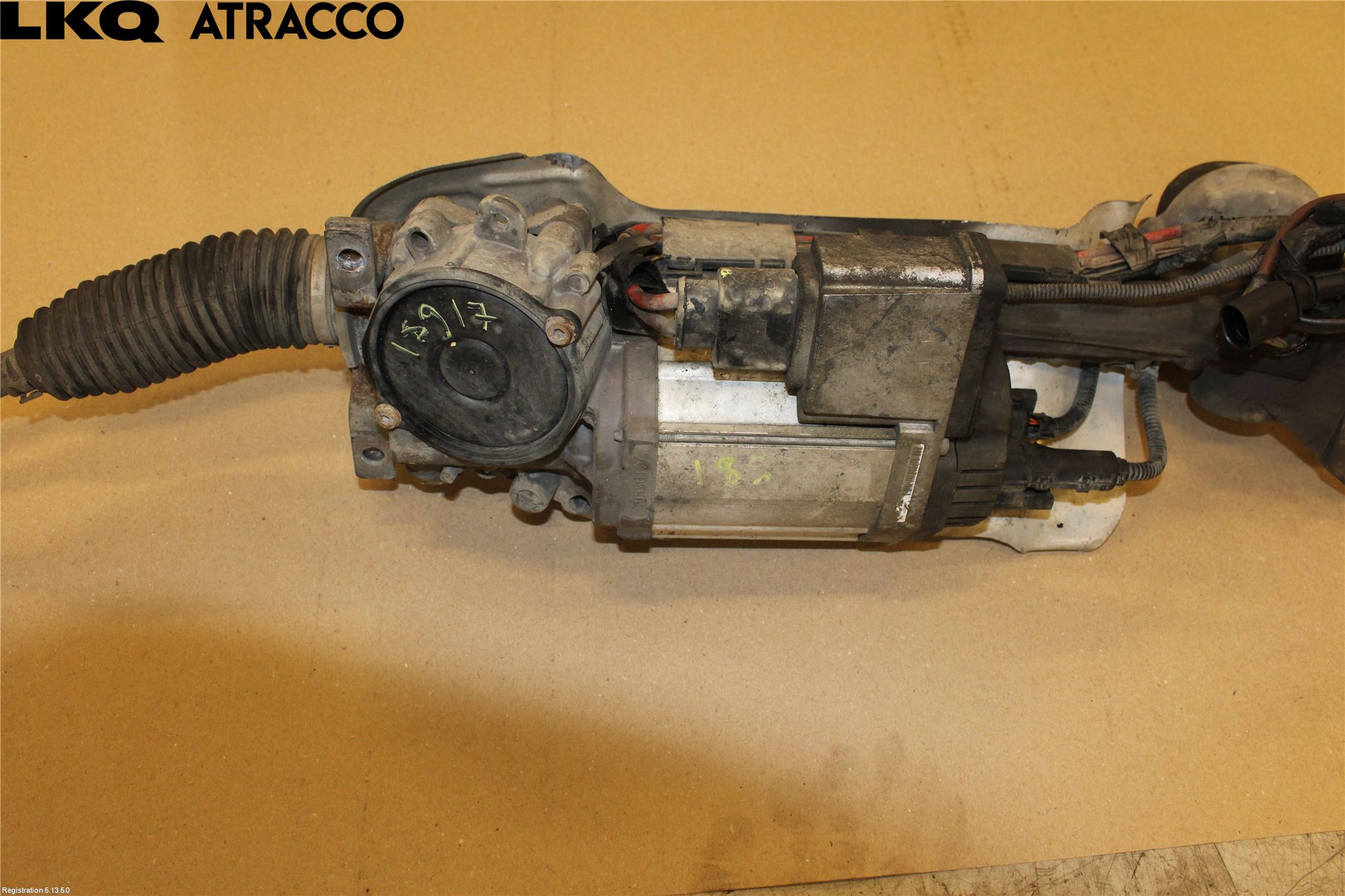 Volkswagen VW GOLF V 04-09 Servo Snekke - Tannstang