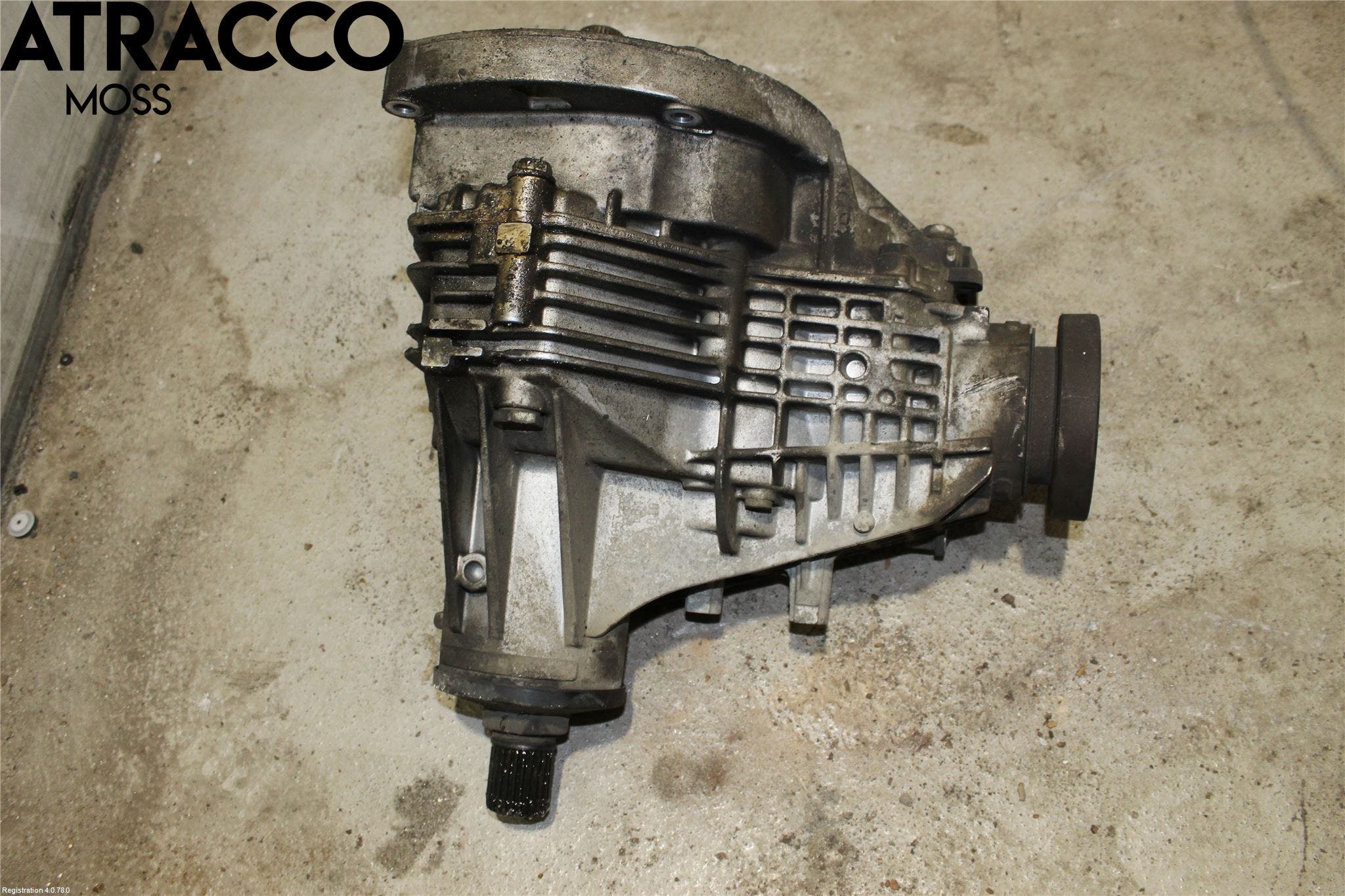 Volkswagen VW TRANSP/CARAVELLE (T5) 04-15 Kardang Foran